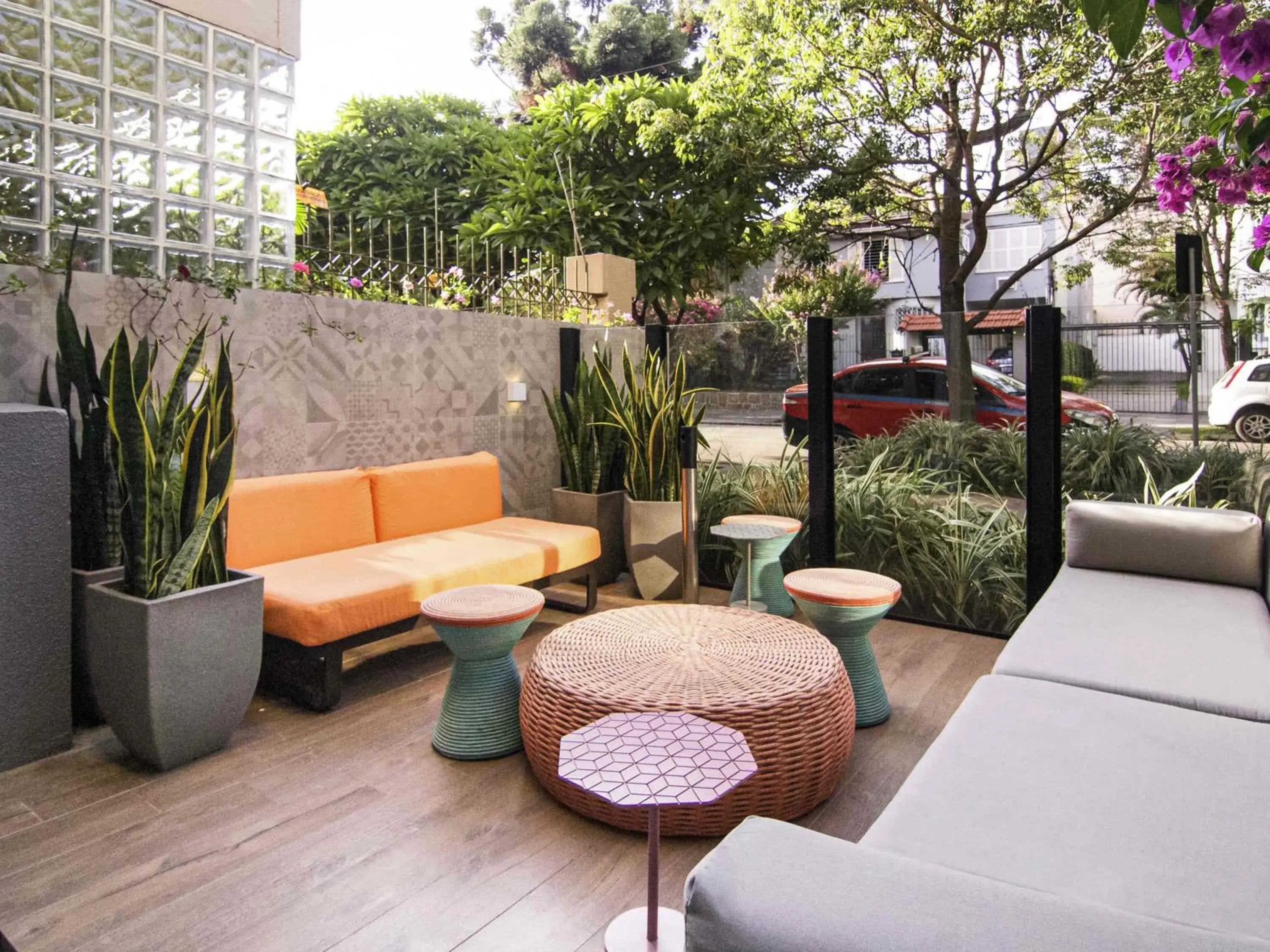 Property building in ibis Porto Alegre Moinhos de Vento Property building in ibis Porto Alegre Moinhos de Vento