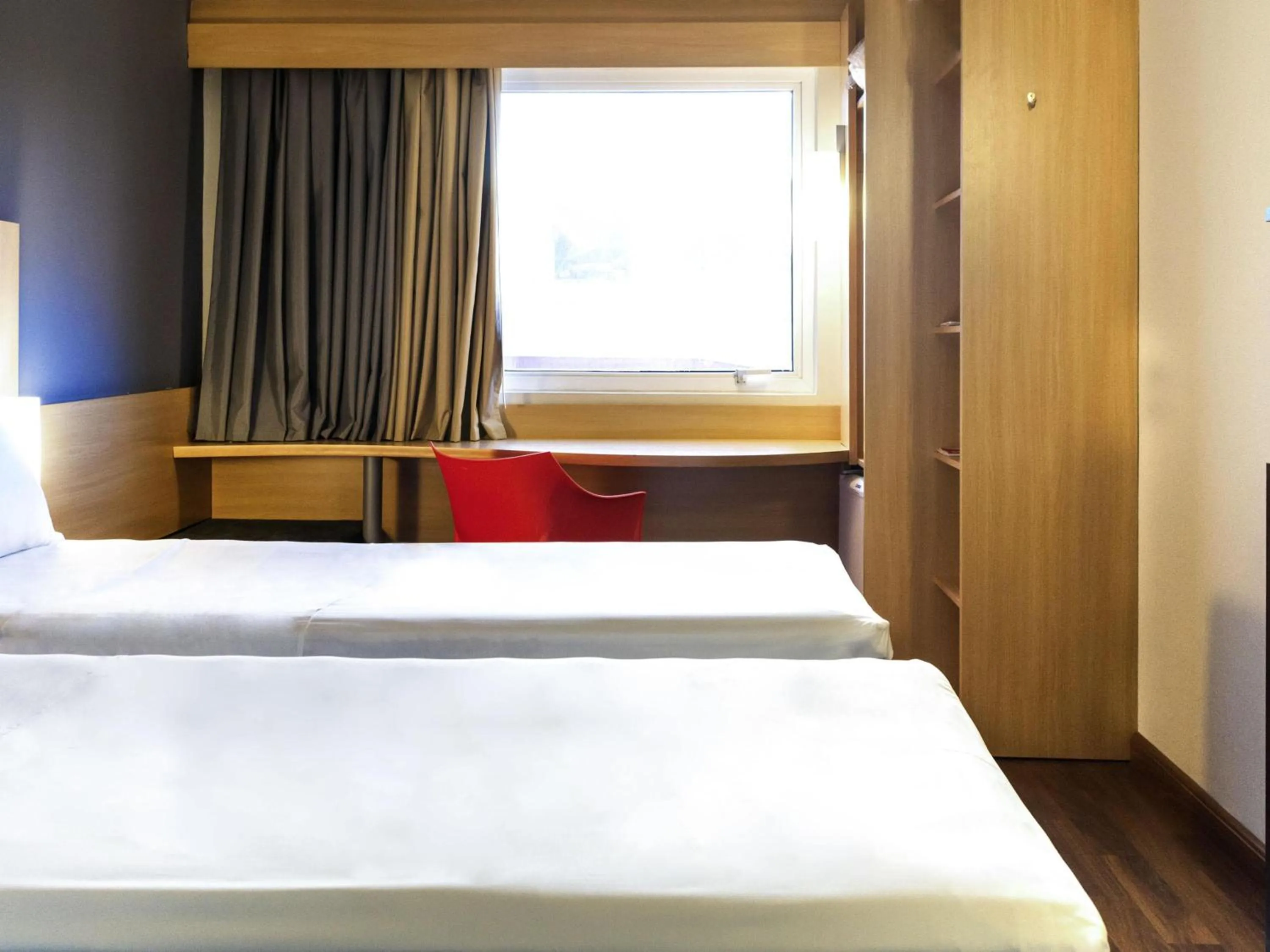 Bed in ibis Sao Jose dos Campos Dutra