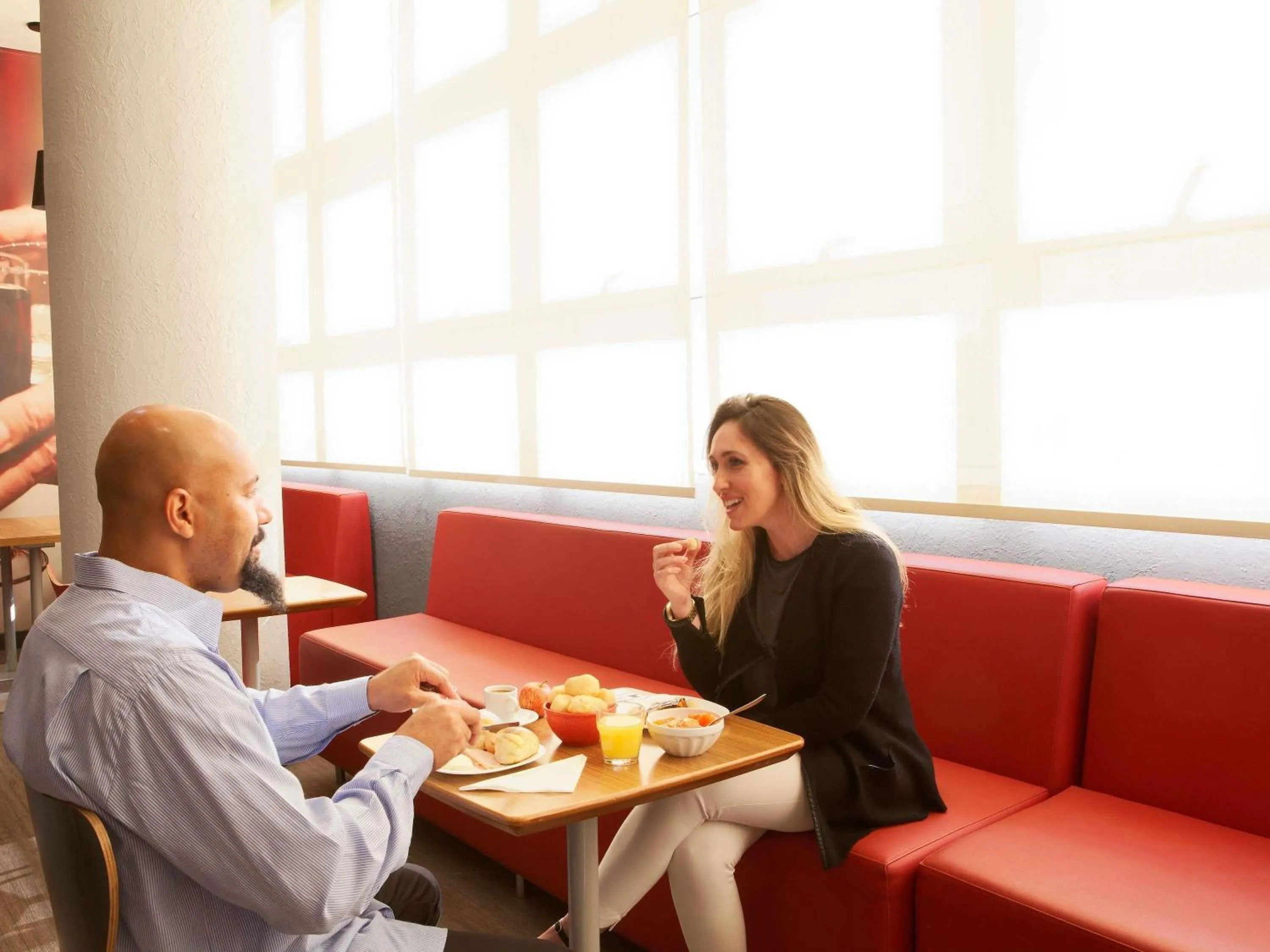 Restaurant/places to eat in ibis Sao Jose dos Campos Dutra