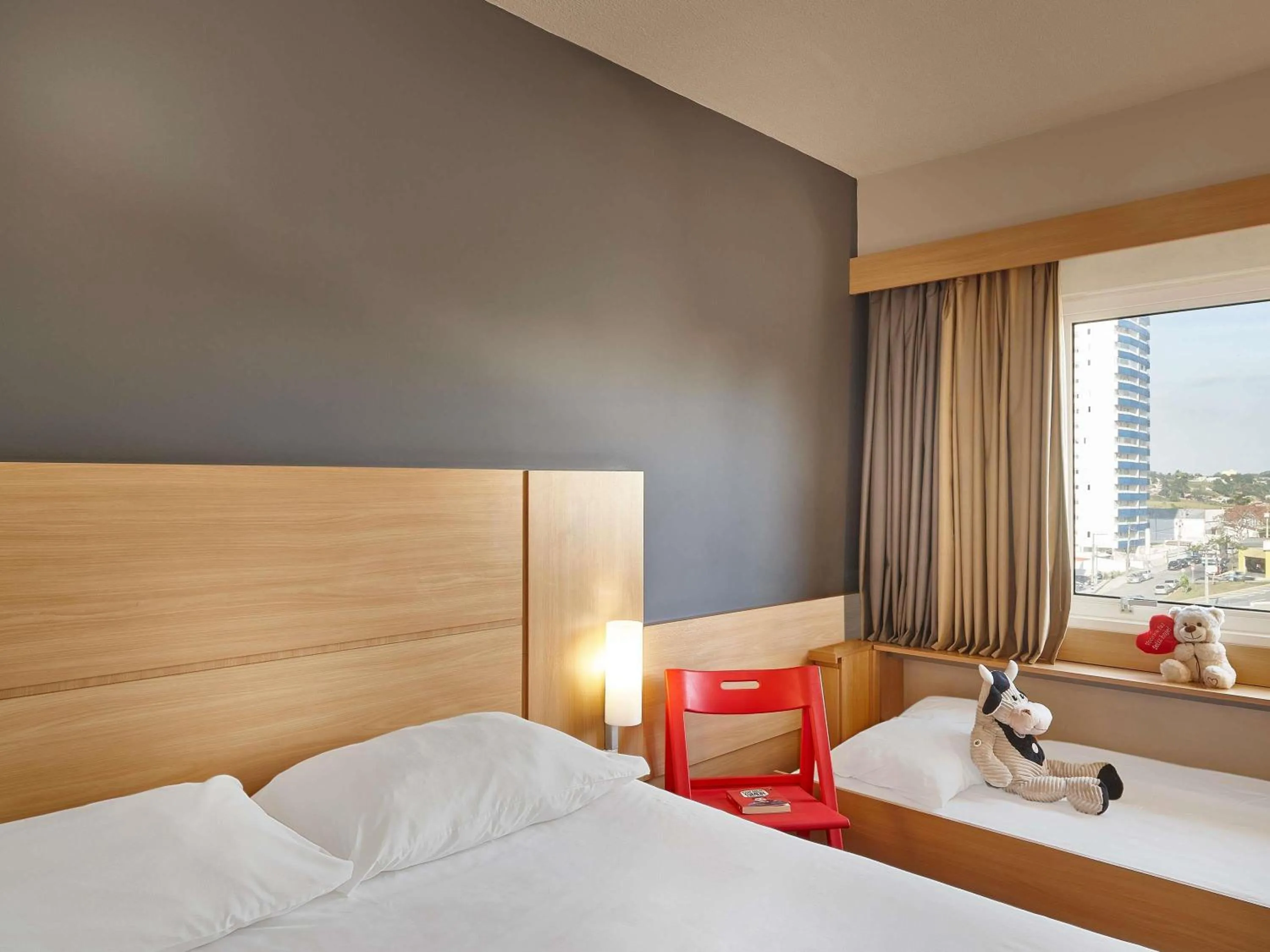 Bed in ibis Sao Jose dos Campos Dutra