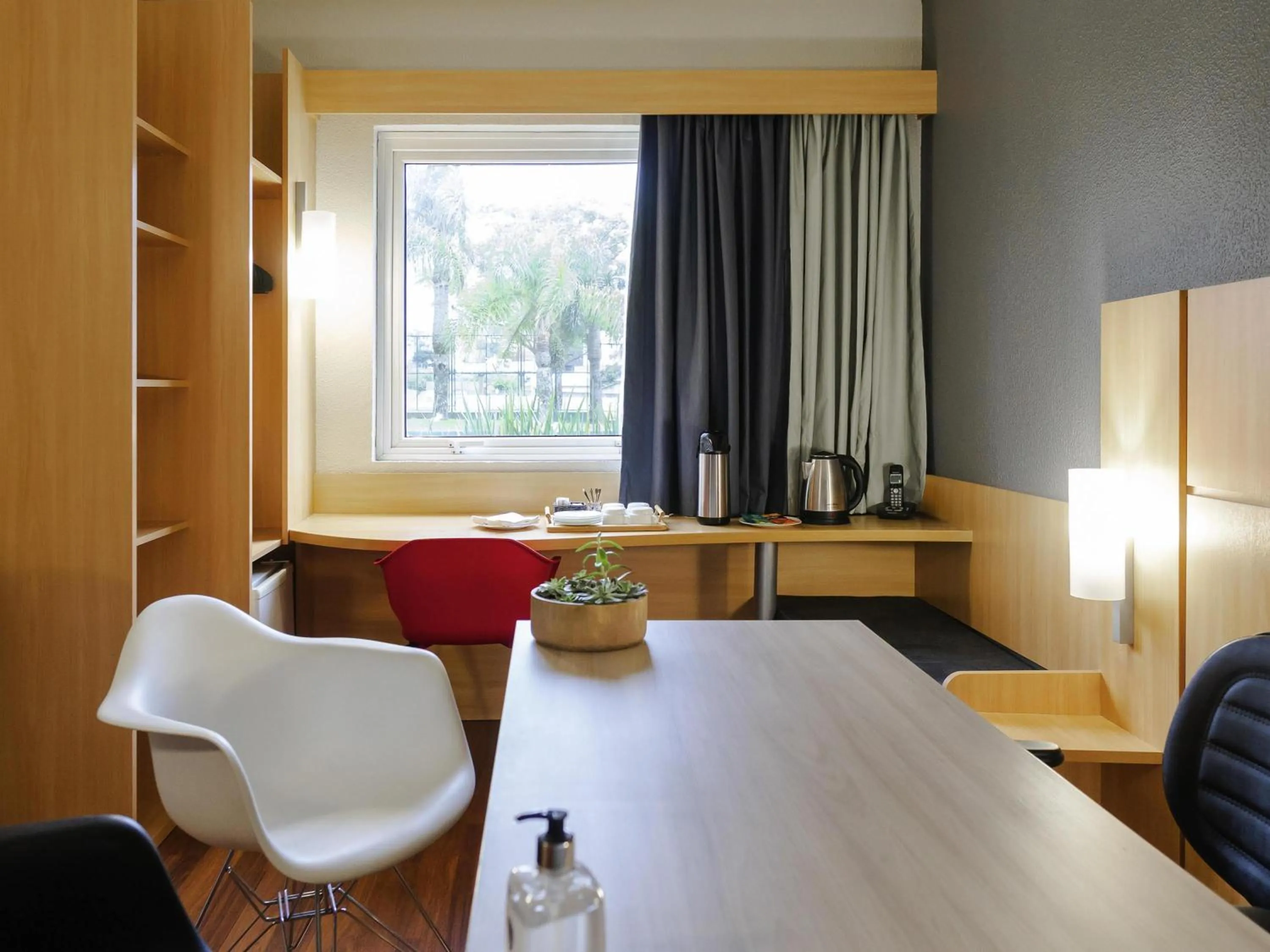 Bedroom in ibis Curitiba Aeroporto