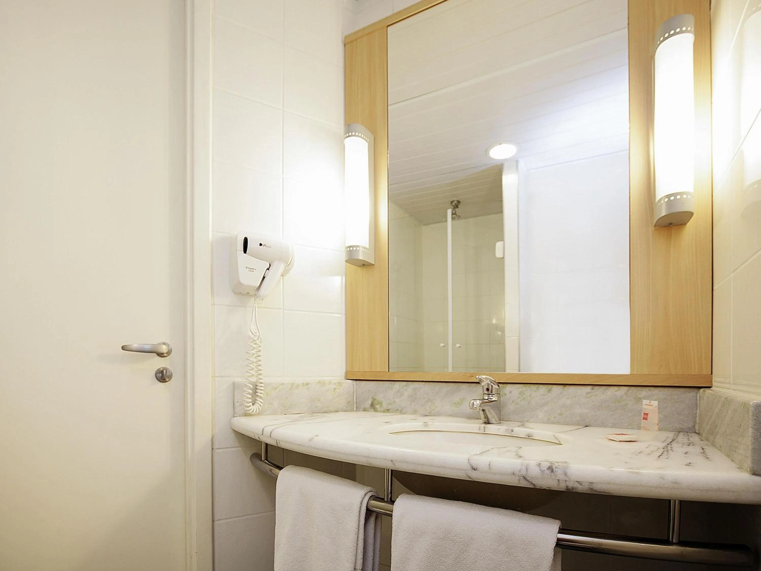 Bedroom in ibis Curitiba Aeroporto