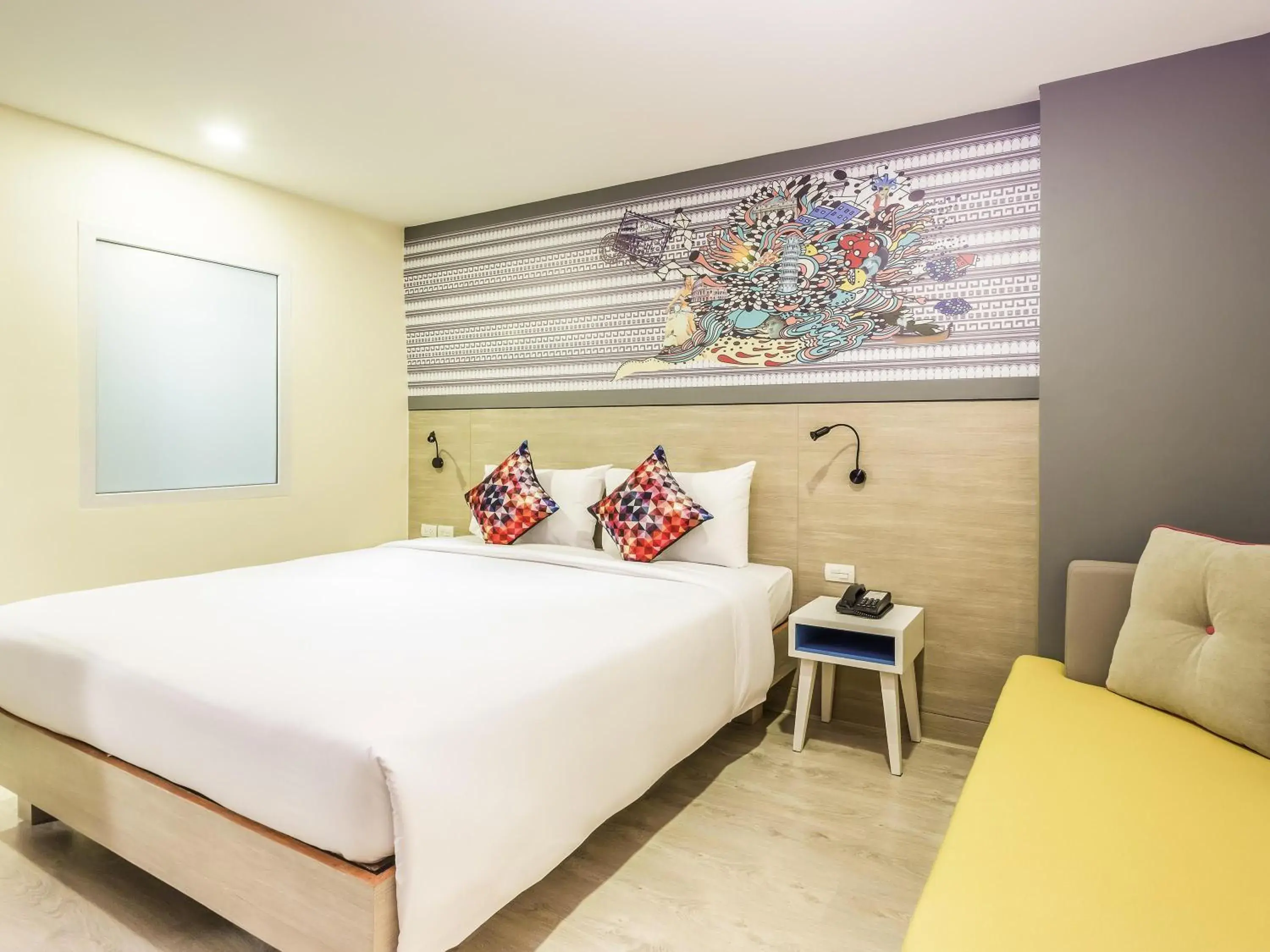 Property building, Bed in Ibis Styles Bangkok Sukhumvit 50 Property building, Bed in Ibis Styles Bangkok Sukhumvit 50