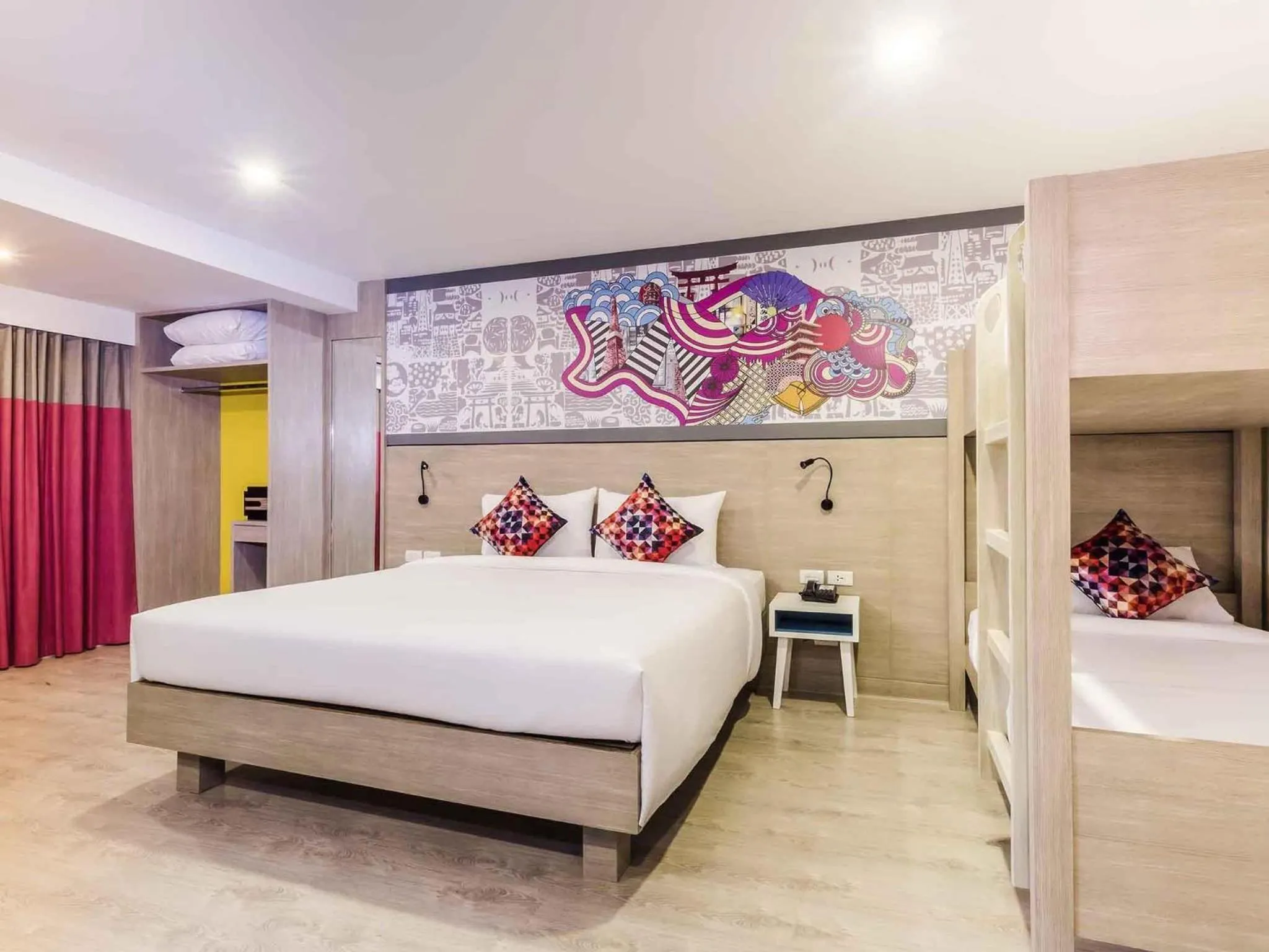 Bedroom, Bed in Ibis Styles Bangkok Sukhumvit 50