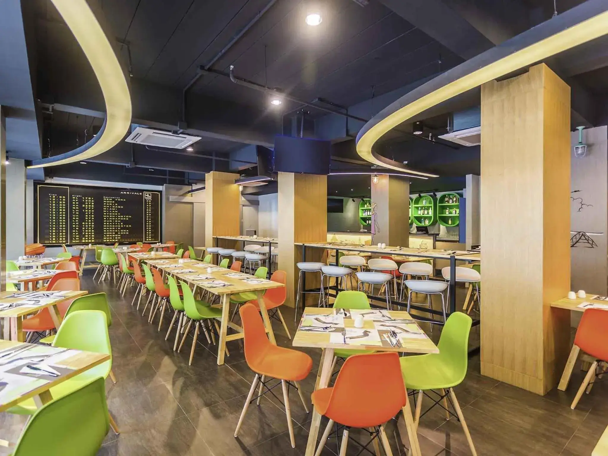 Restaurant/places to eat in Ibis Styles Bangkok Sukhumvit 50 Restaurant/places to eat in Ibis Styles Bangkok Sukhumvit 50