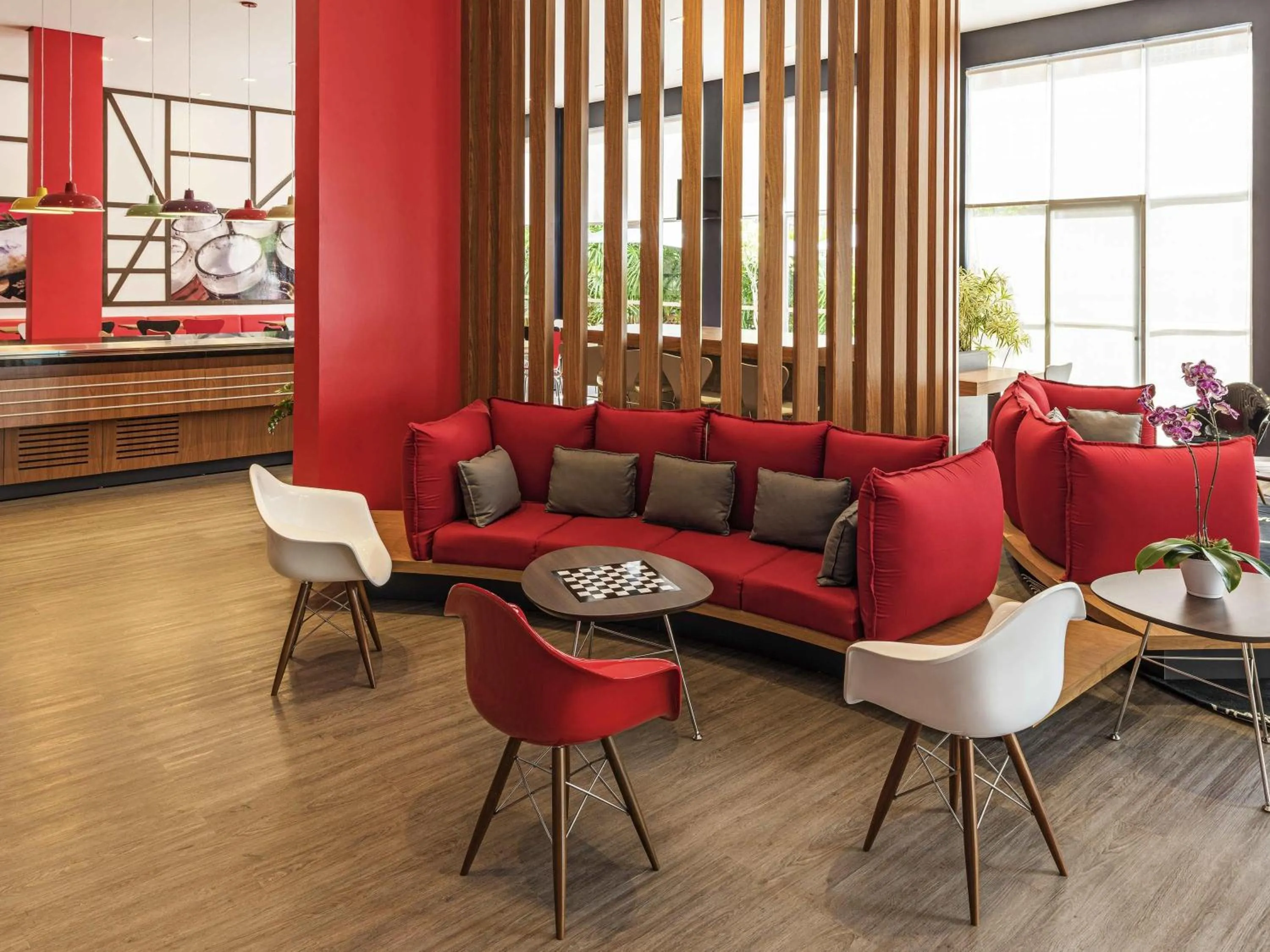 Lounge or bar in ibis Blumenau