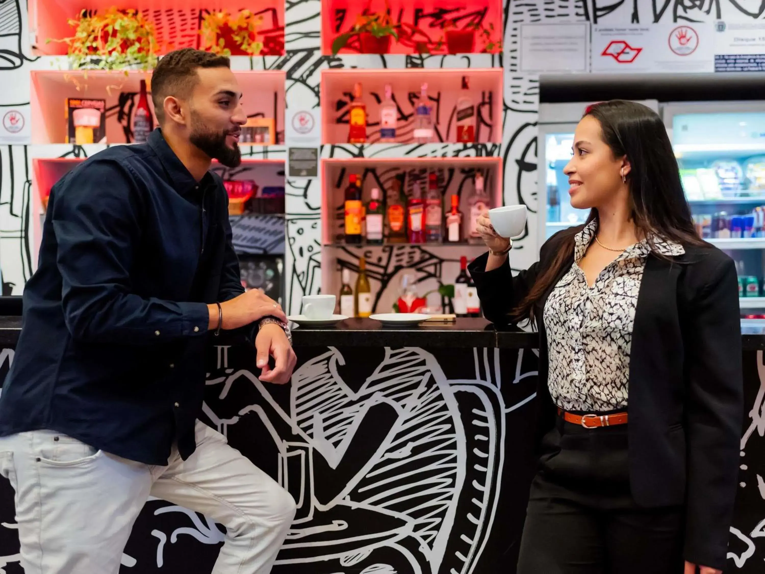 Lounge or bar in ibis Campinas Lounge or bar in ibis Campinas