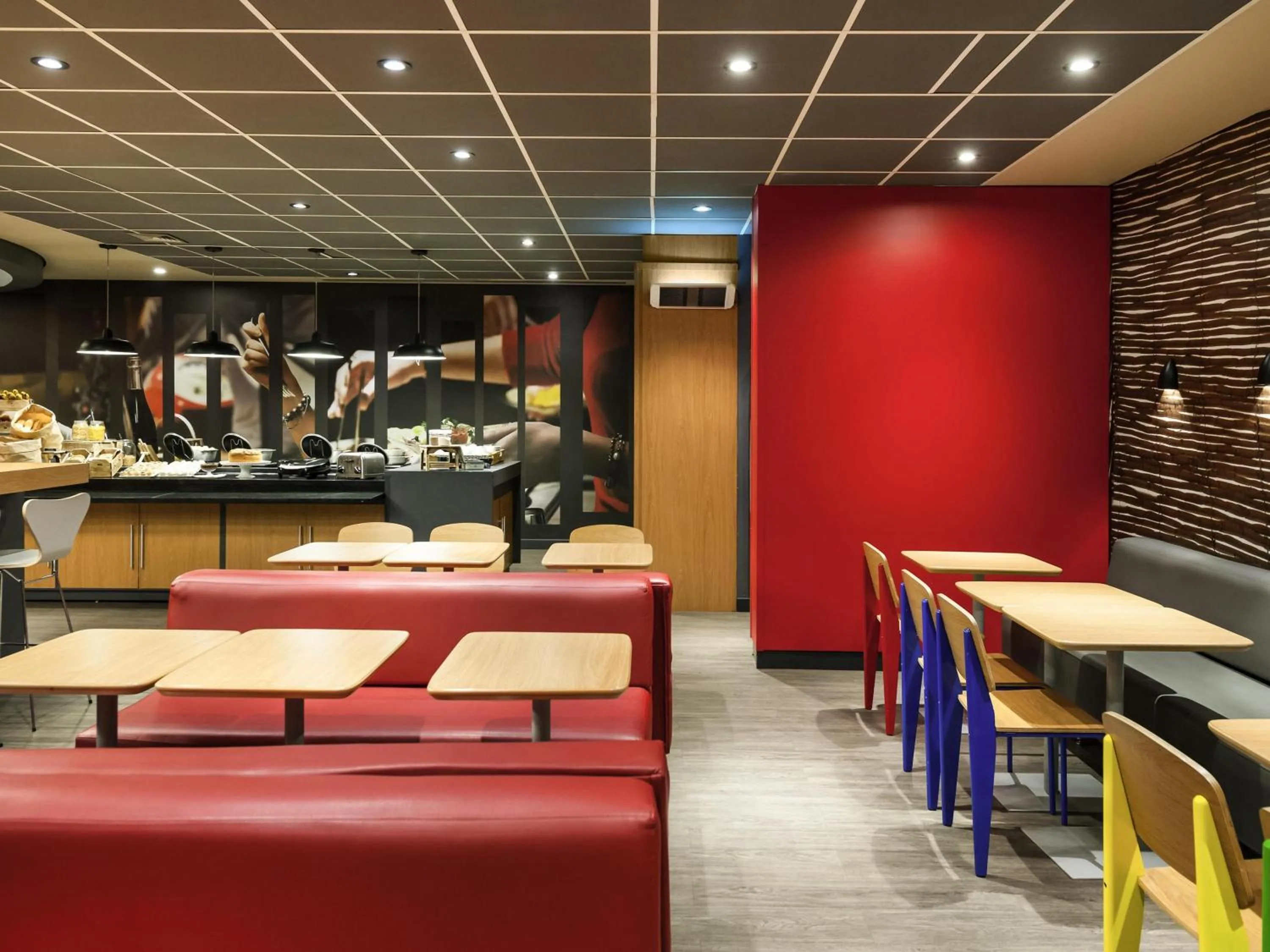 Restaurant/places to eat in ibis Campinas