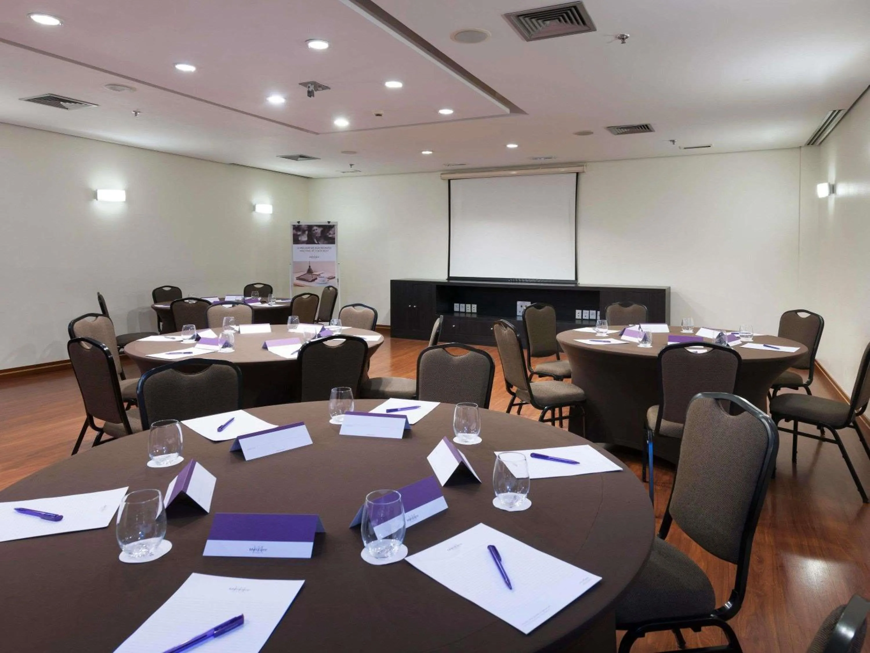 Meeting/conference room in ibis Campinas