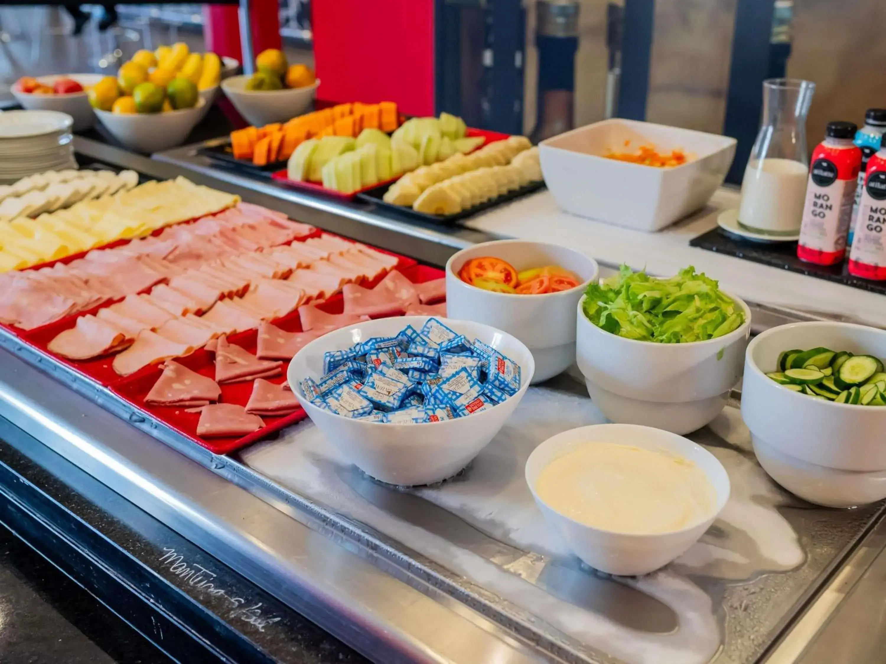 Breakfast in ibis Campinas Breakfast in ibis Campinas