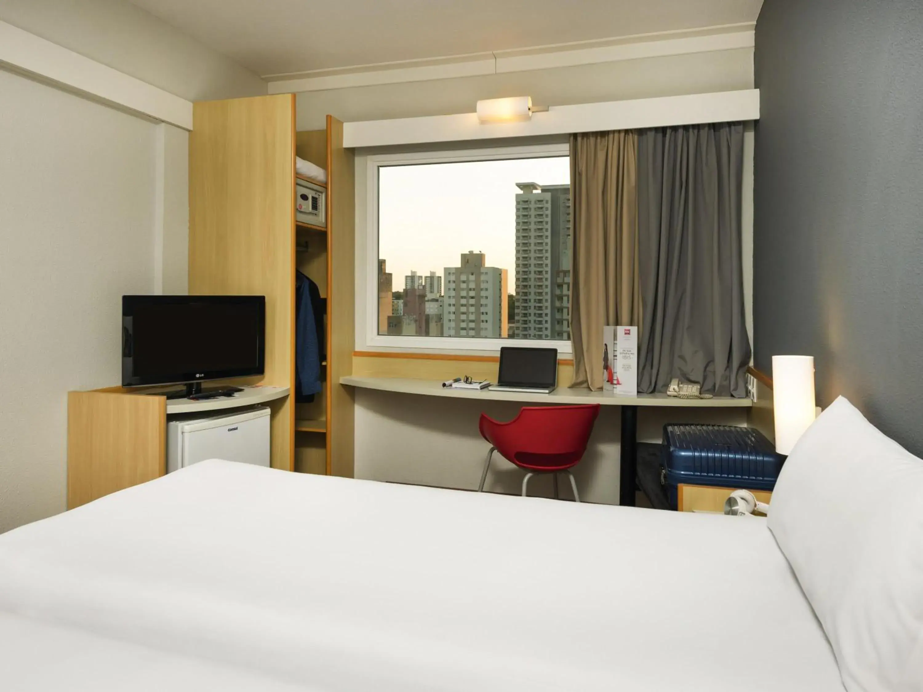 Bedroom, Bed in ibis Campinas Bedroom, Bed in ibis Campinas