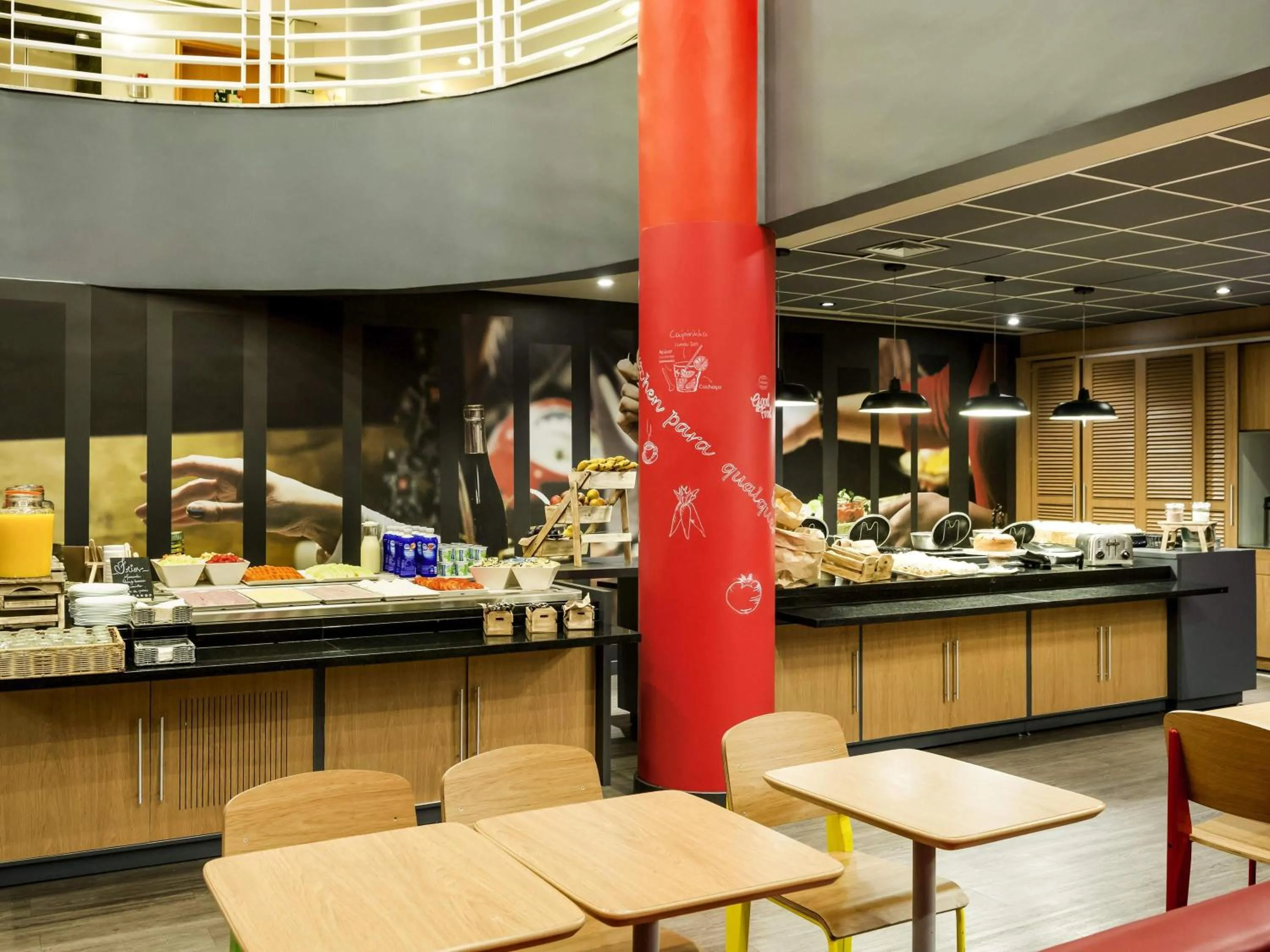 Restaurant/places to eat in ibis Campinas