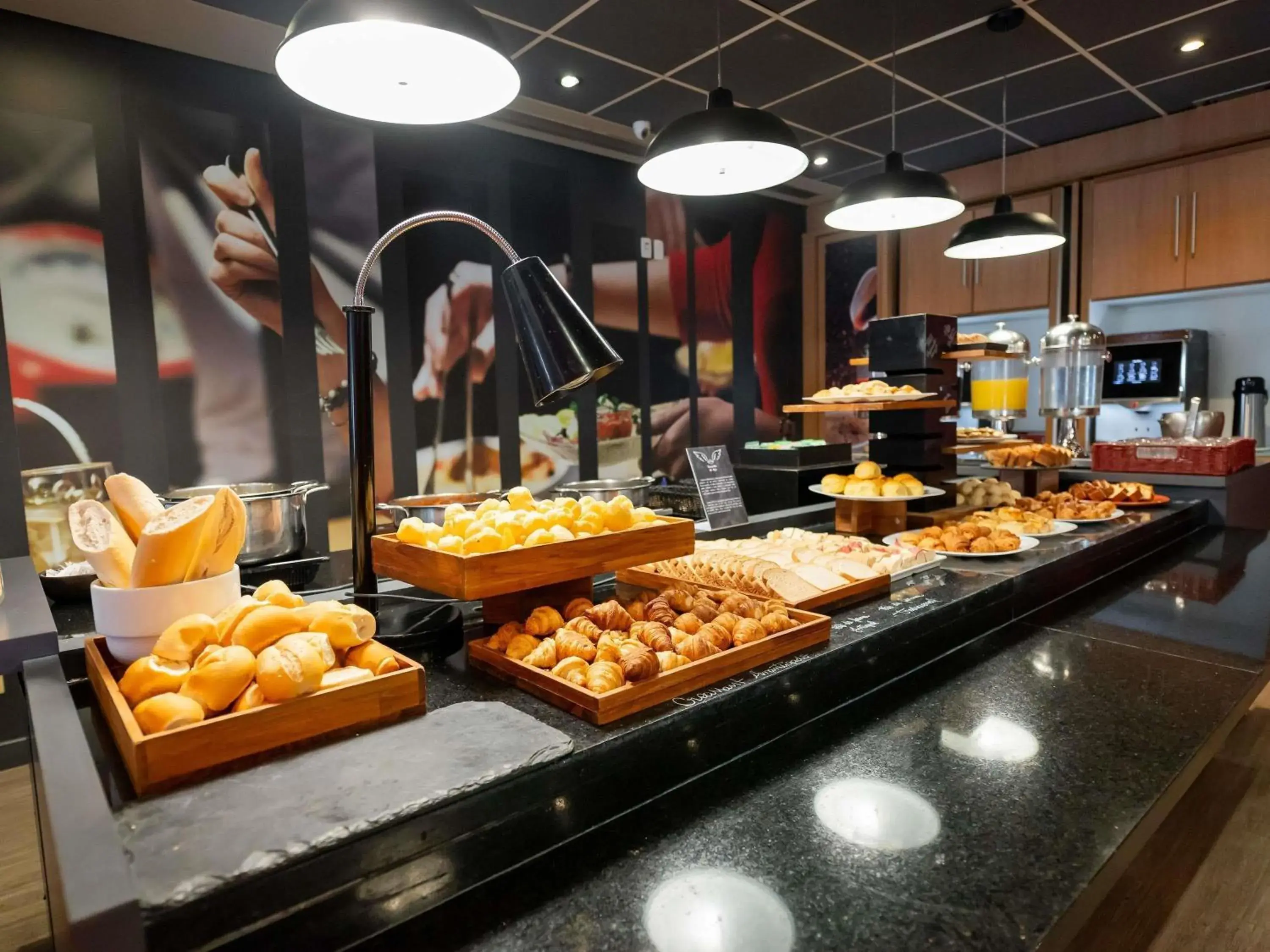 Breakfast in ibis Campinas Breakfast in ibis Campinas