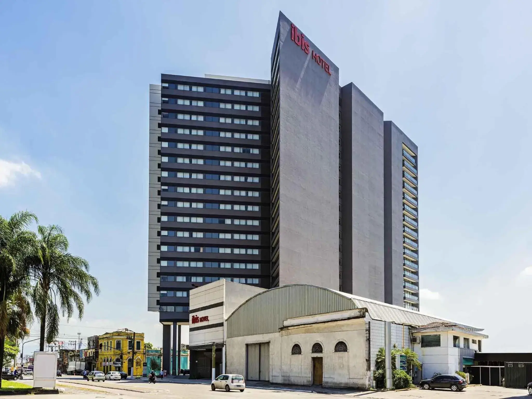 Property building in ibis Santos Valongo Property building in ibis Santos Valongo