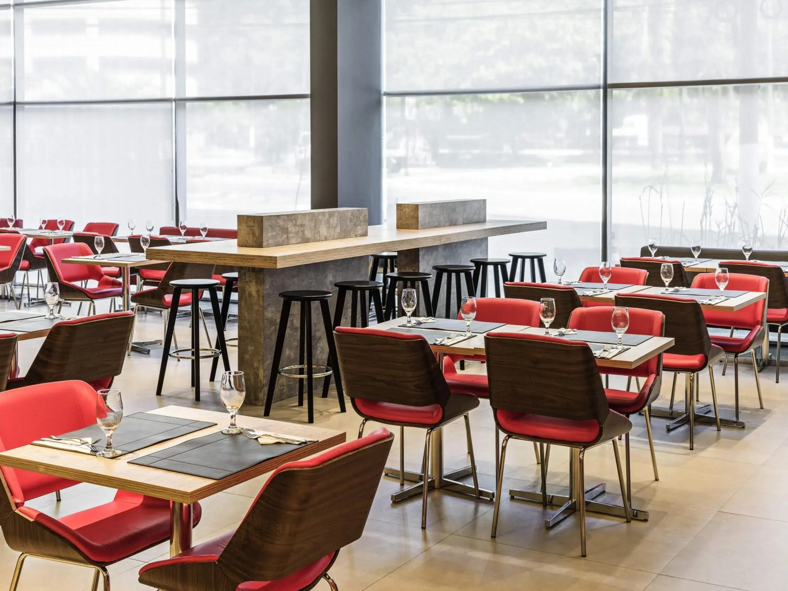 Restaurant/places to eat in ibis Santos Valongo Restaurant/places to eat in ibis Santos Valongo