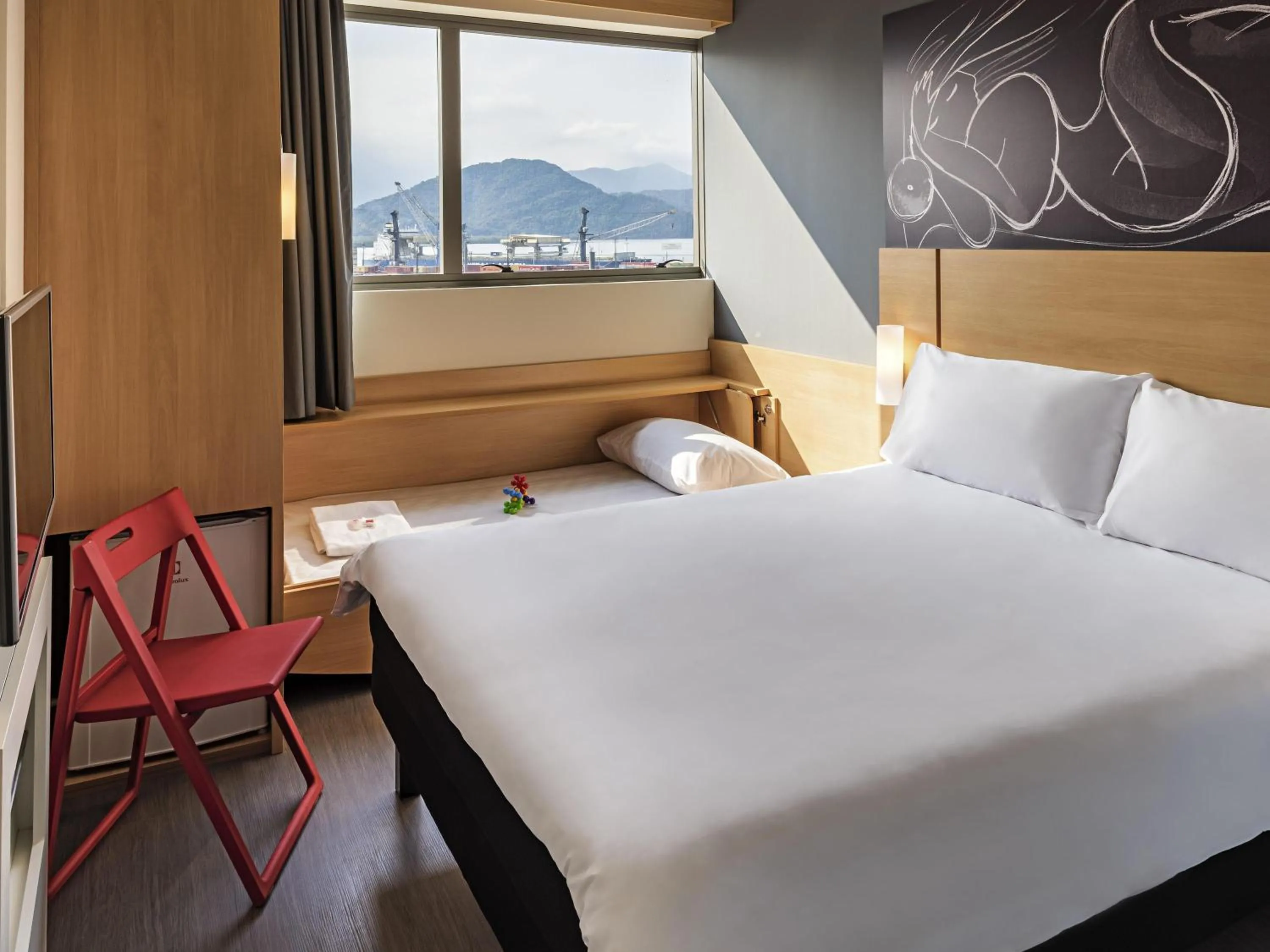 Bedroom, Bed in ibis Santos Valongo