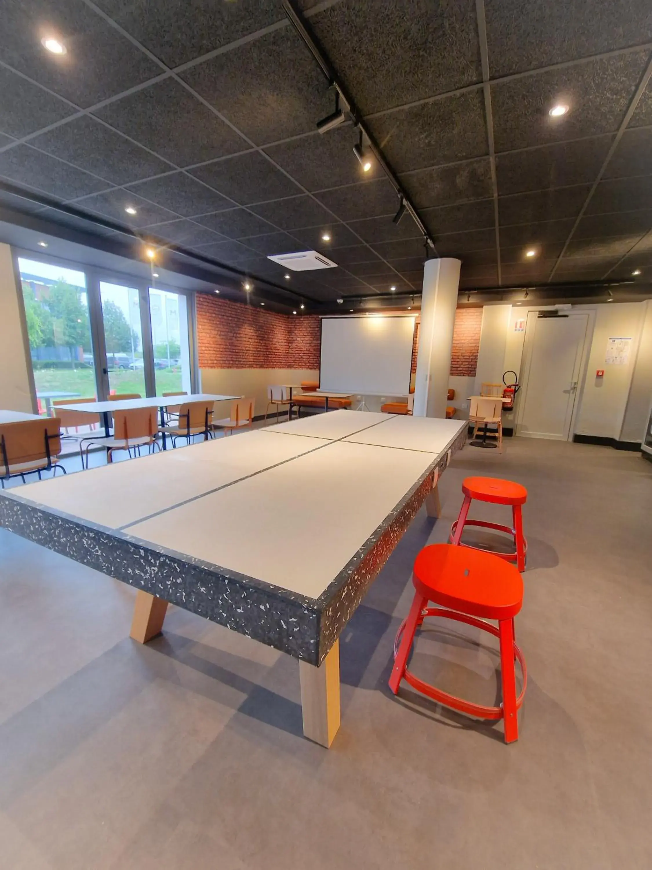 Restaurant/places to eat in ibis Budget Lille Marcq En Baroeul Restaurant/places to eat in ibis Budget Lille Marcq En Baroeul