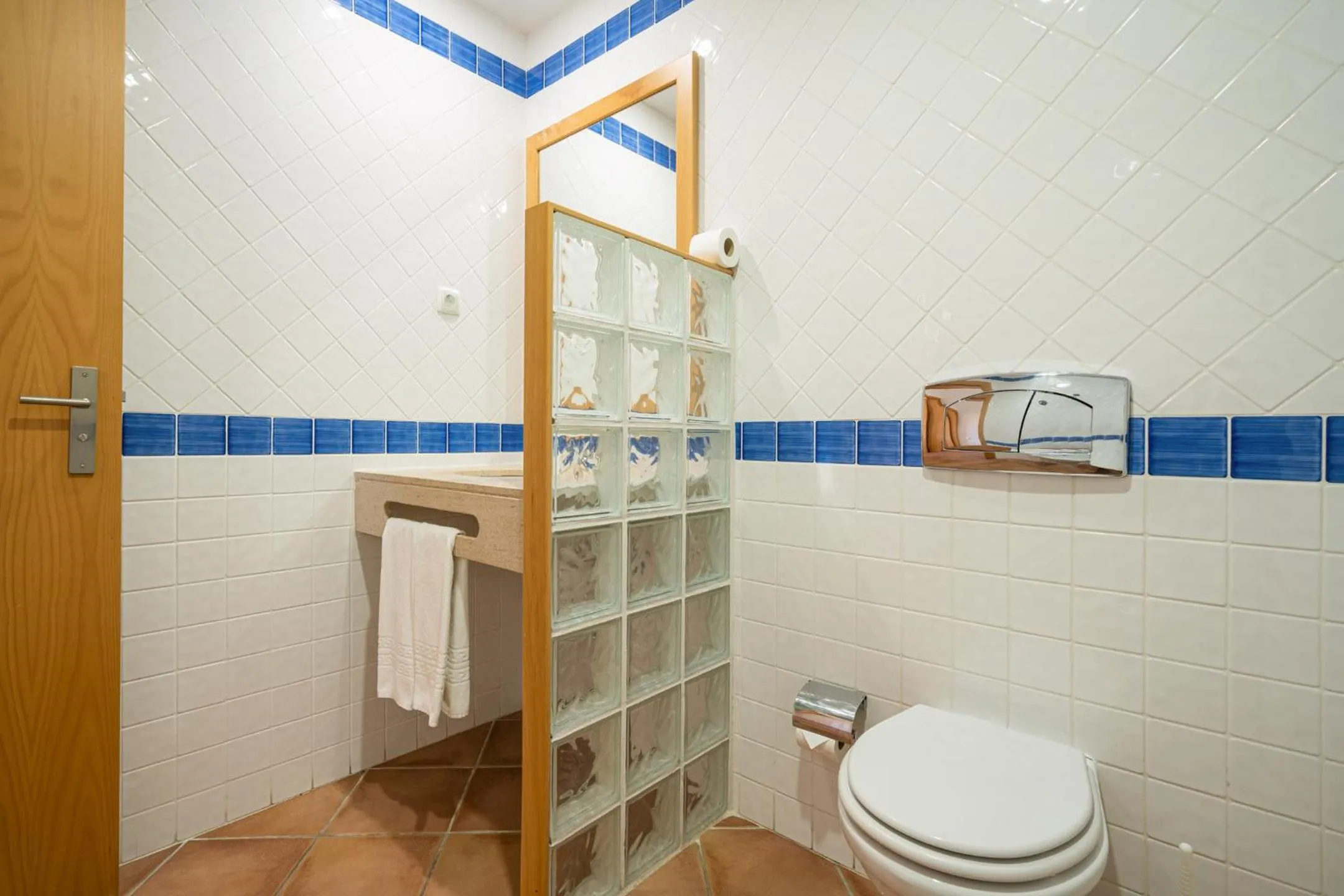 Bathroom in Quinta do Morgado - Apartamentos Turisticos Monte Da Eira