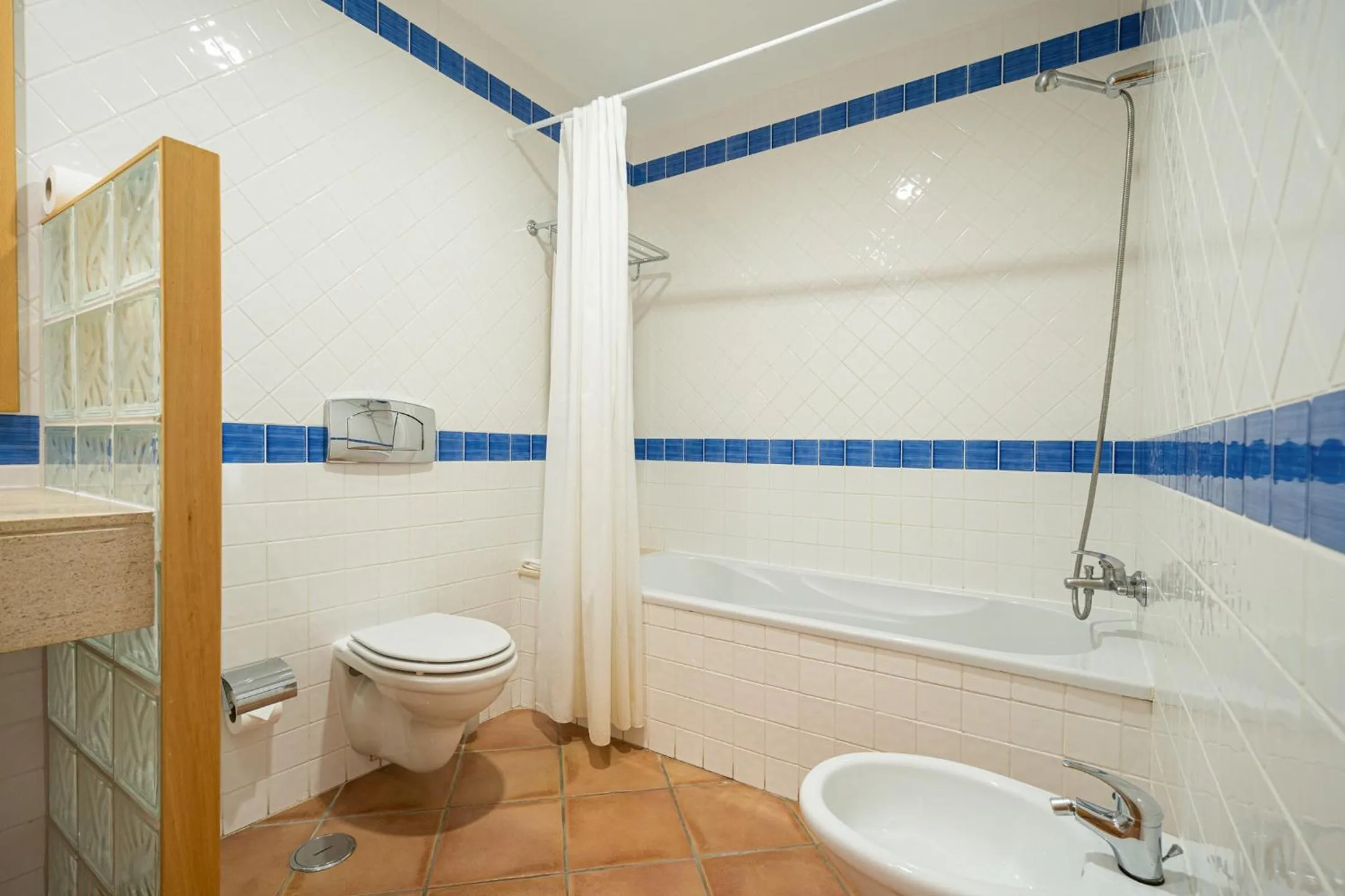 Toilet in Quinta do Morgado - Apartamentos Turisticos Monte Da Eira