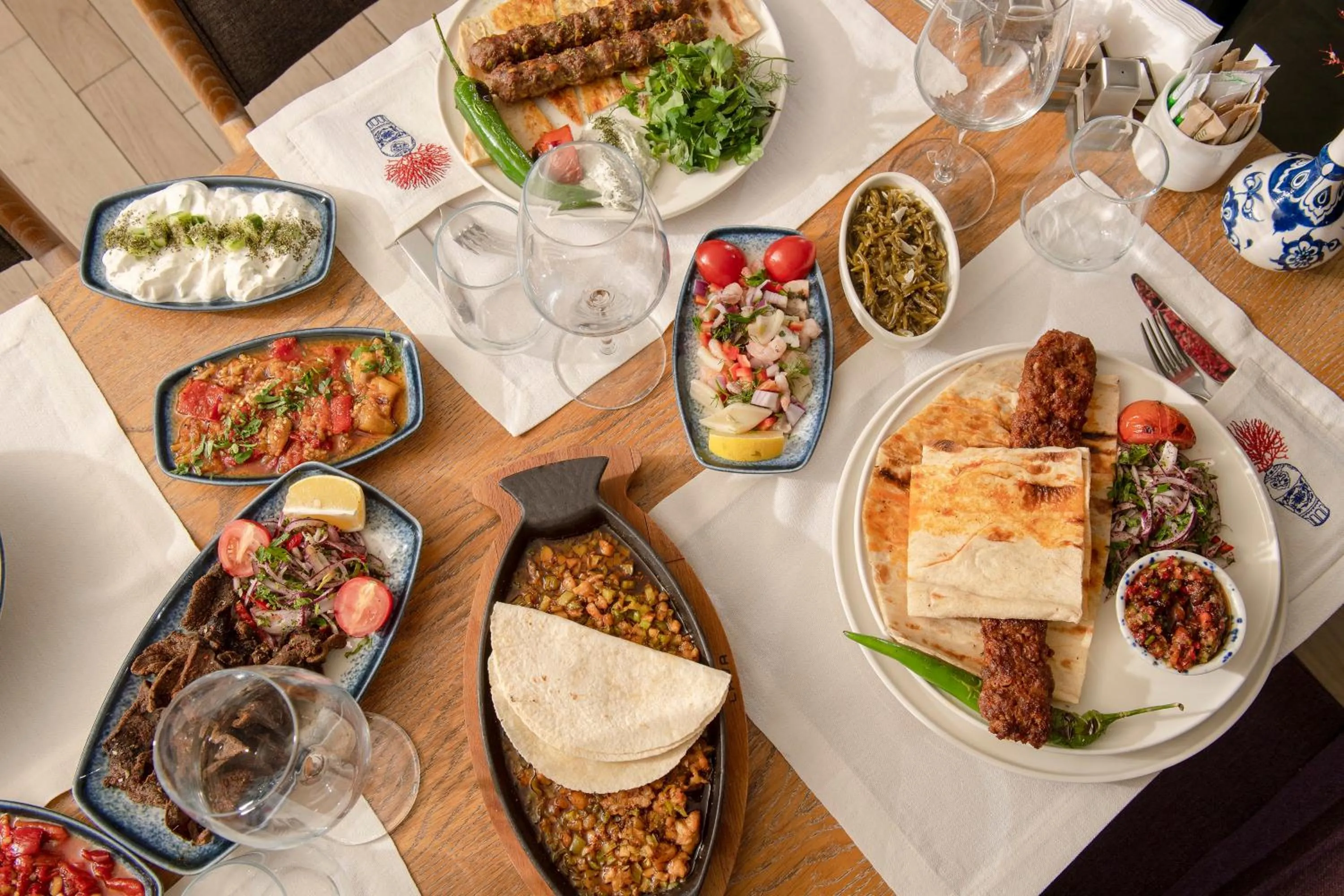 Restaurant/places to eat in Holiday Inn Kayseri - Duvenonu by IHG