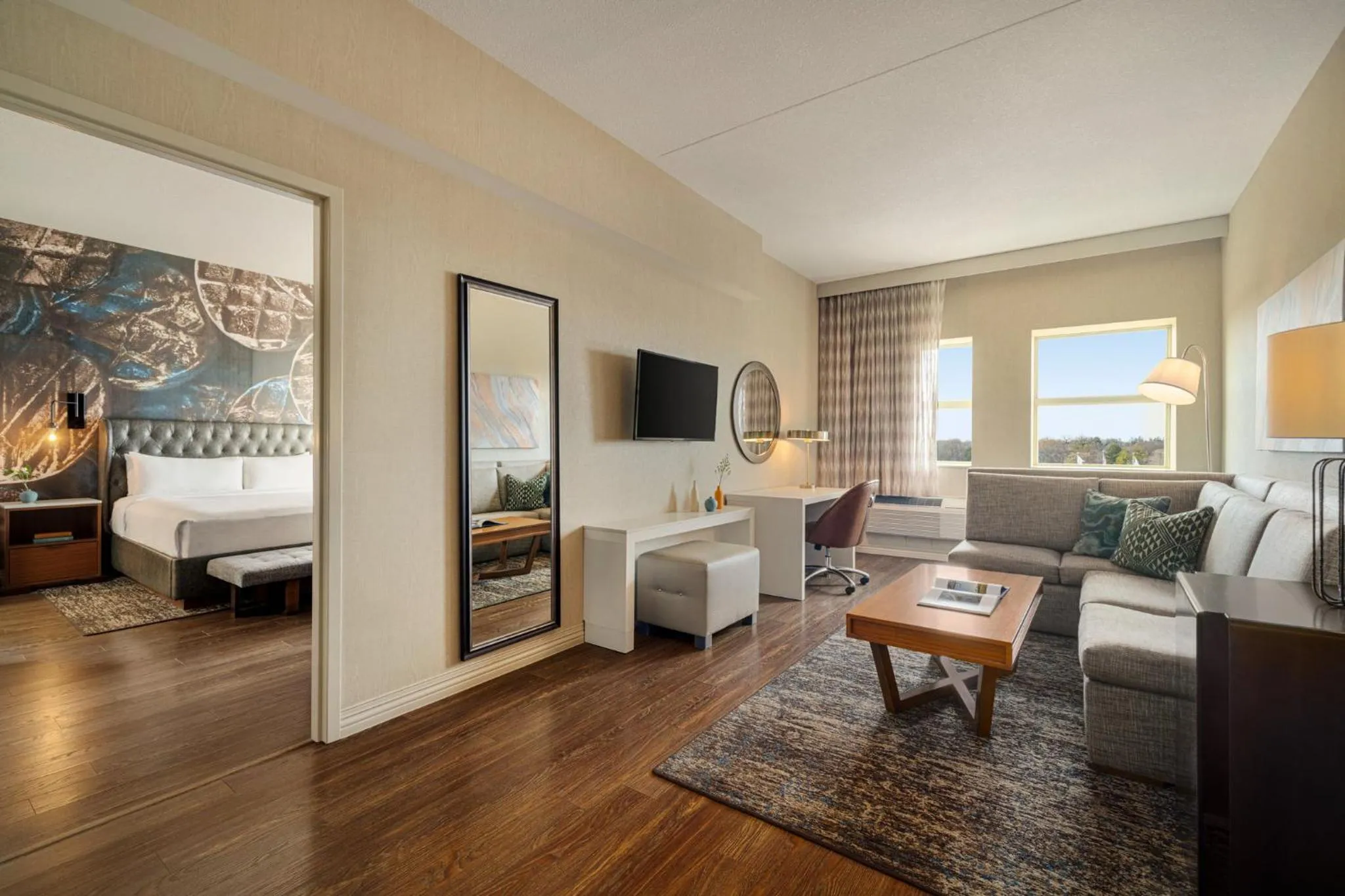 Bedroom, Bed in Hotel Indigo Naperville Riverwalk by IHG