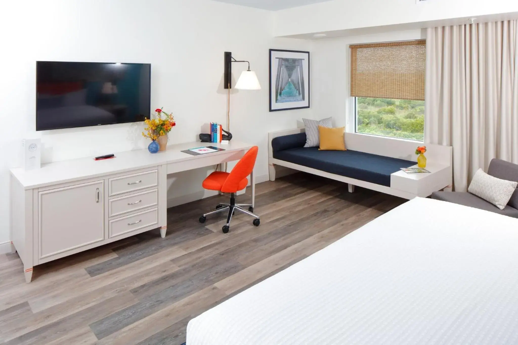 Standard King Room - Pet Friendly in Hotel Indigo Orange Beach - Gulf Shores by IHG Standard King Room - Pet Friendly in Hotel Indigo Orange Beach - Gulf Shores by IHG