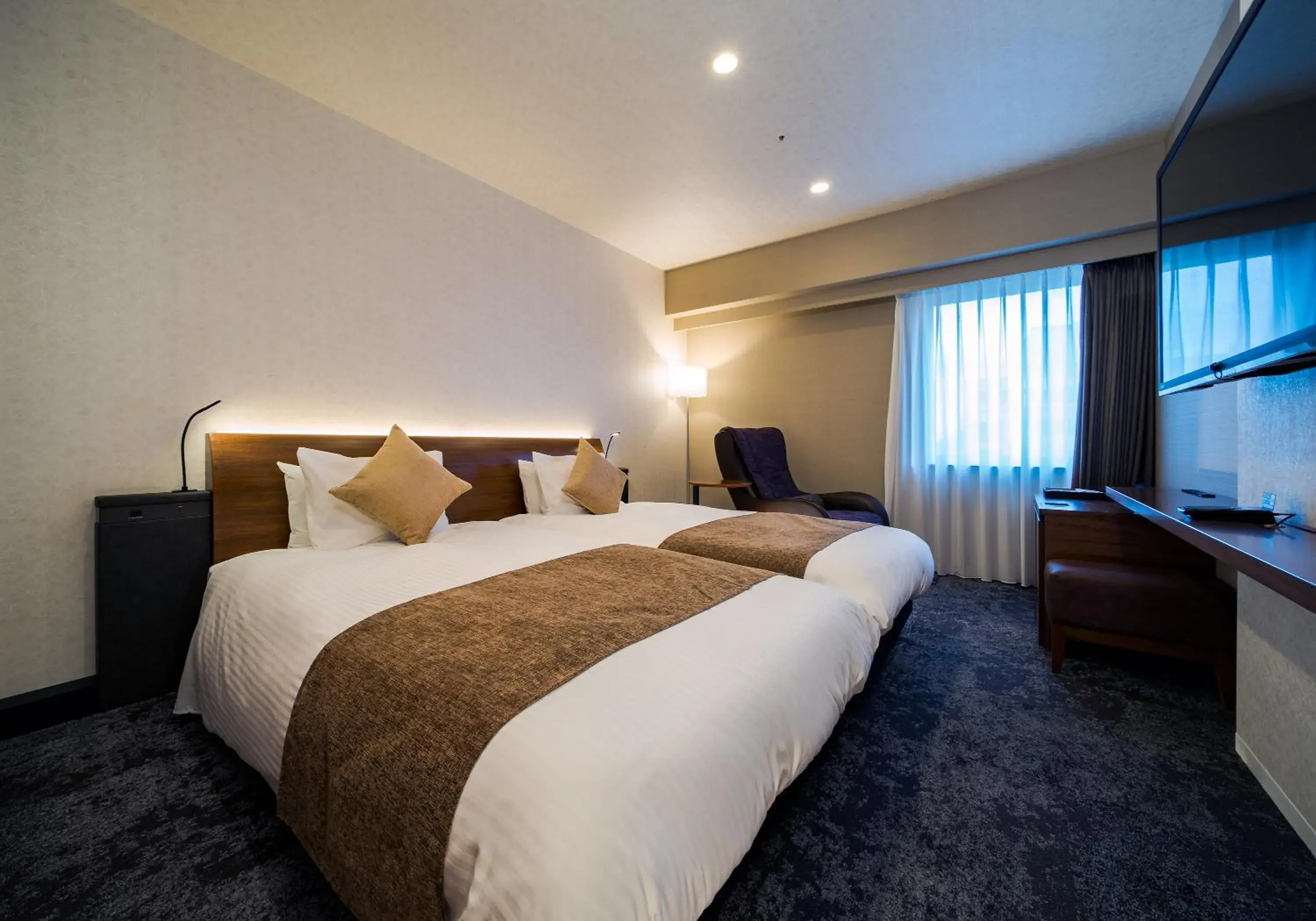 Photo of the whole room, Bed in Daiwa Roynet Hotel Nagoya Taiko dori Side Photo of the whole room, Bed in Daiwa Roynet Hotel Nagoya Taiko dori Side