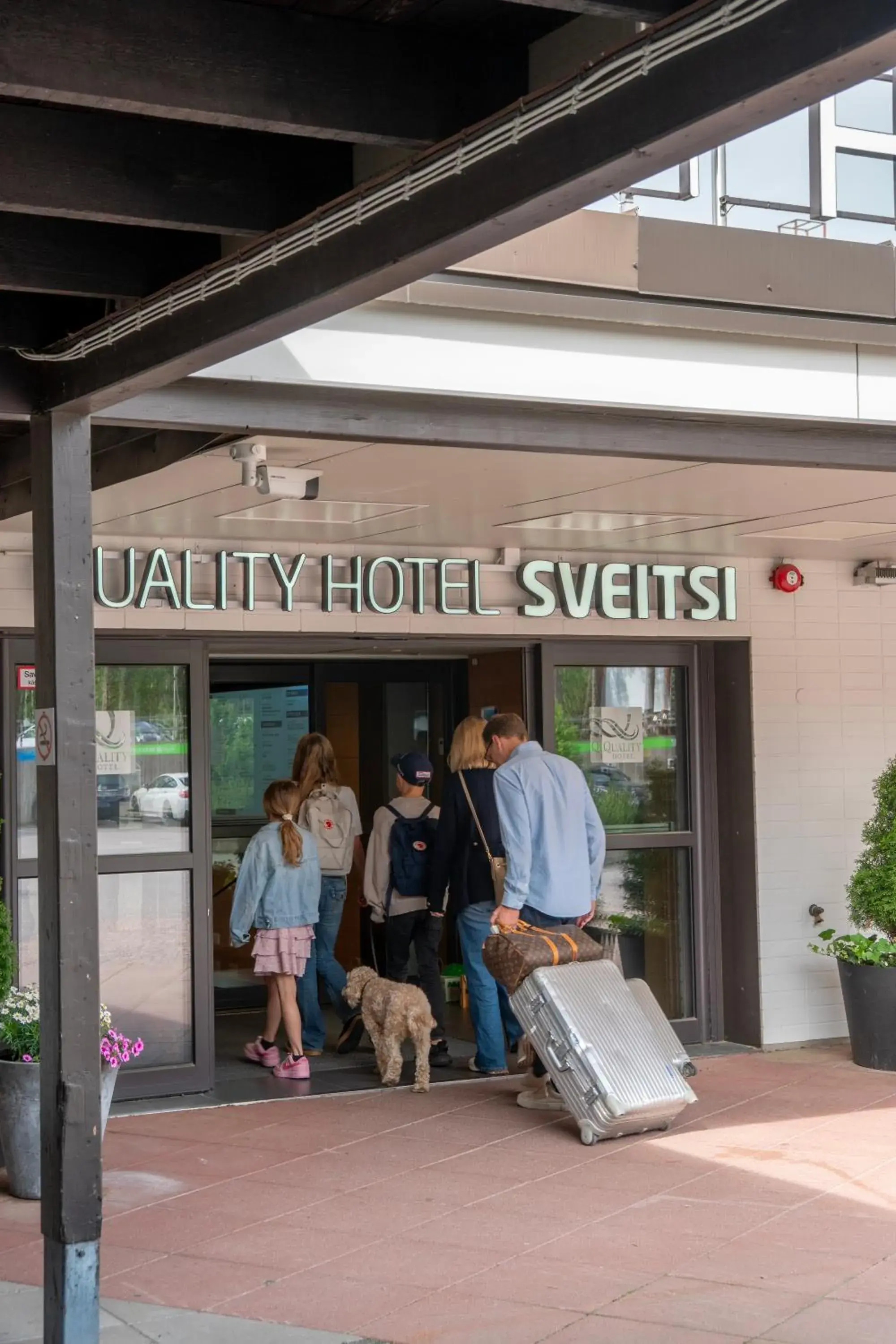 Facade/entrance in Quality Hotel Sveitsi Facade/entrance in Quality Hotel Sveitsi