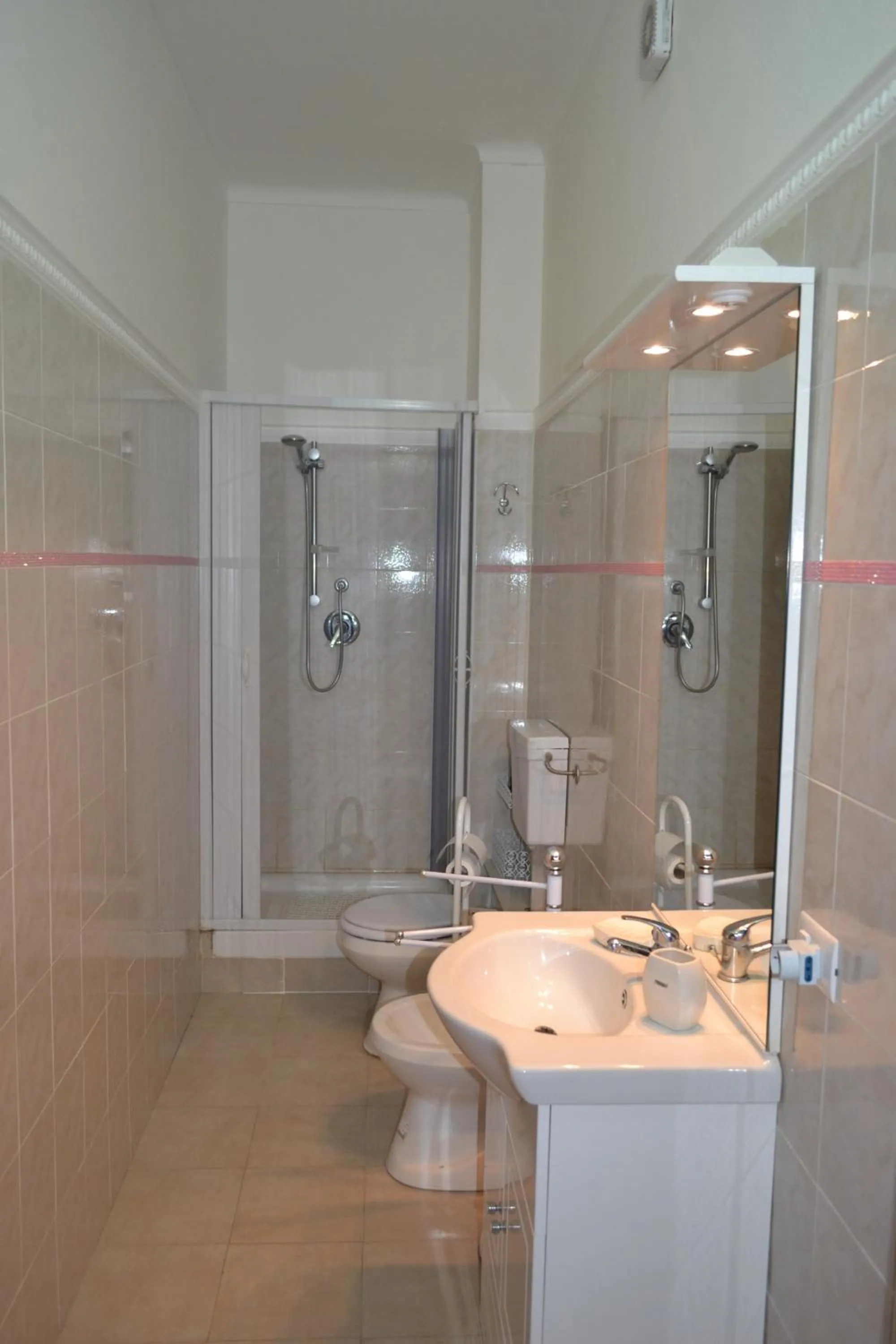 Bathroom in B&B Lungomare