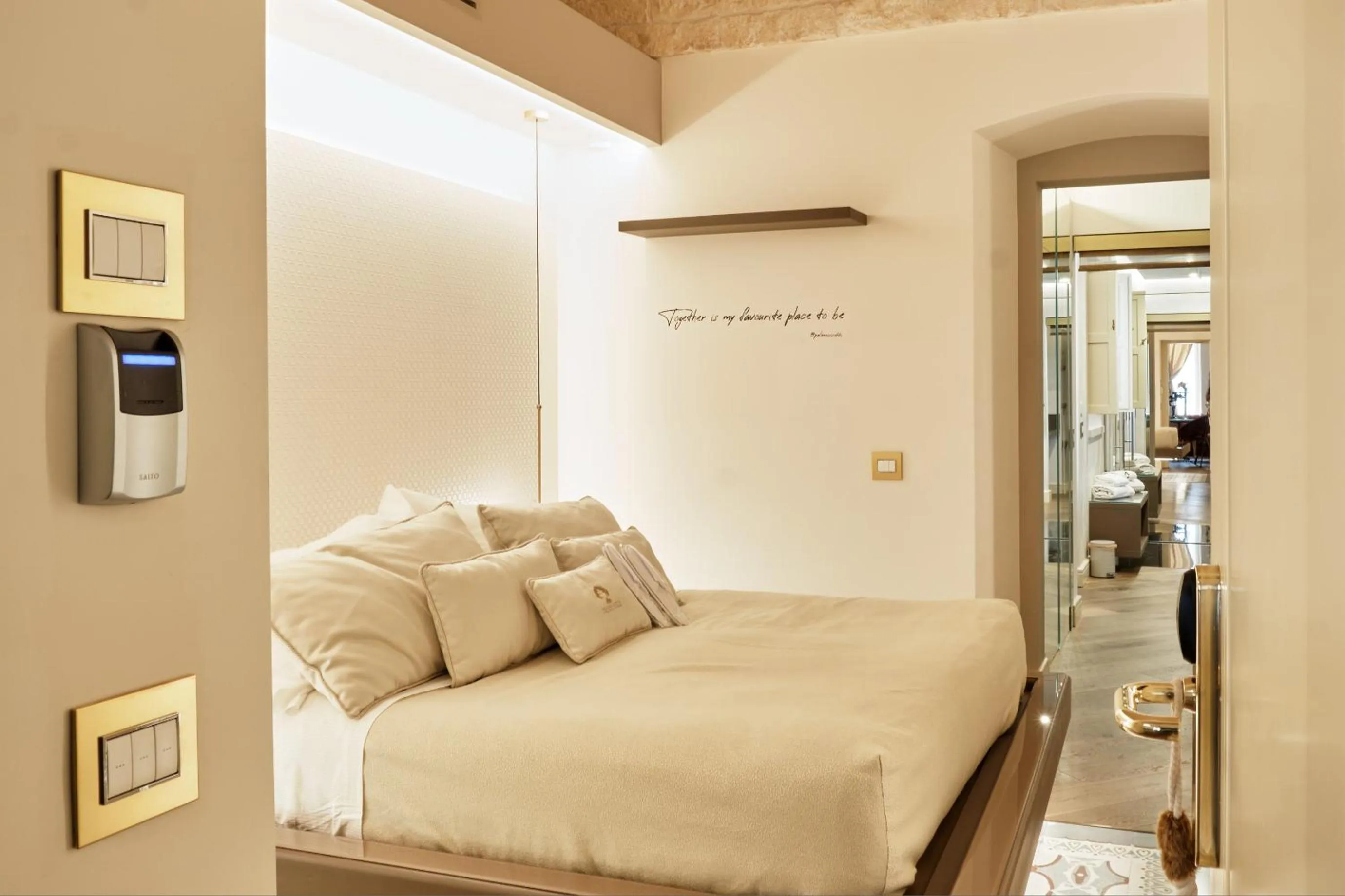 Bed in Palazzo Scotto