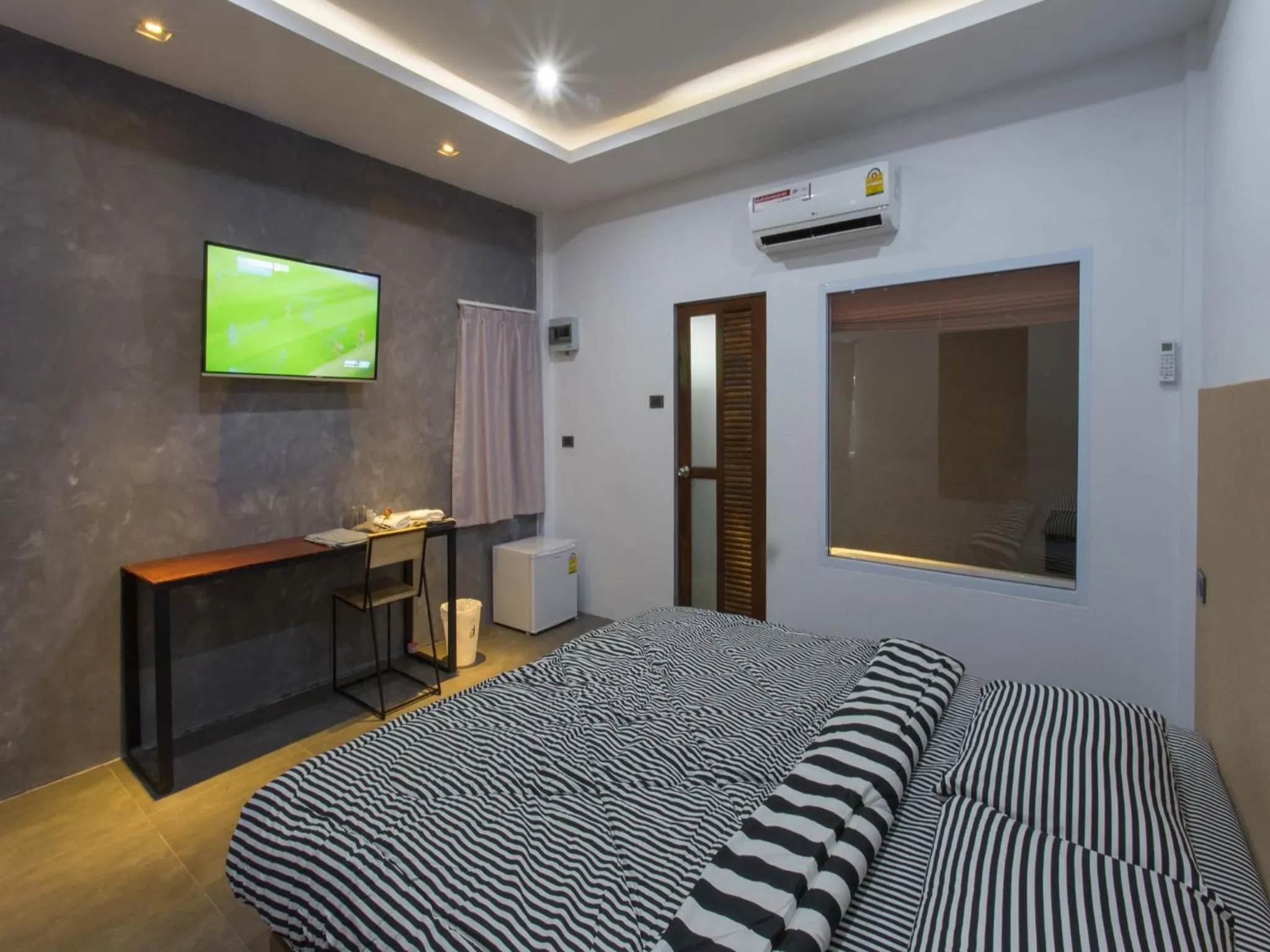 Bed in 88 Fine Hotel @ Suratthani Airport