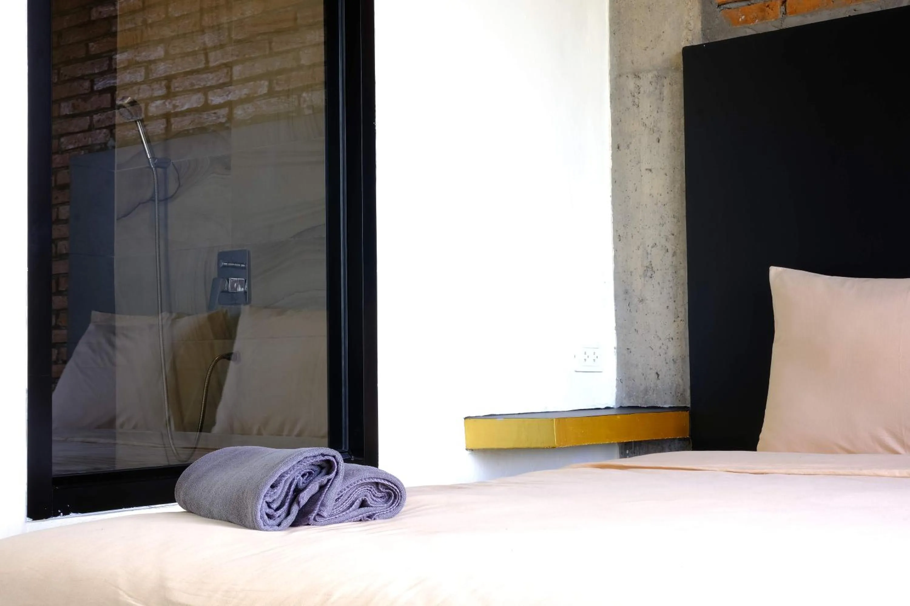 Bed in 88 Fine Hotel @ Suratthani Airport