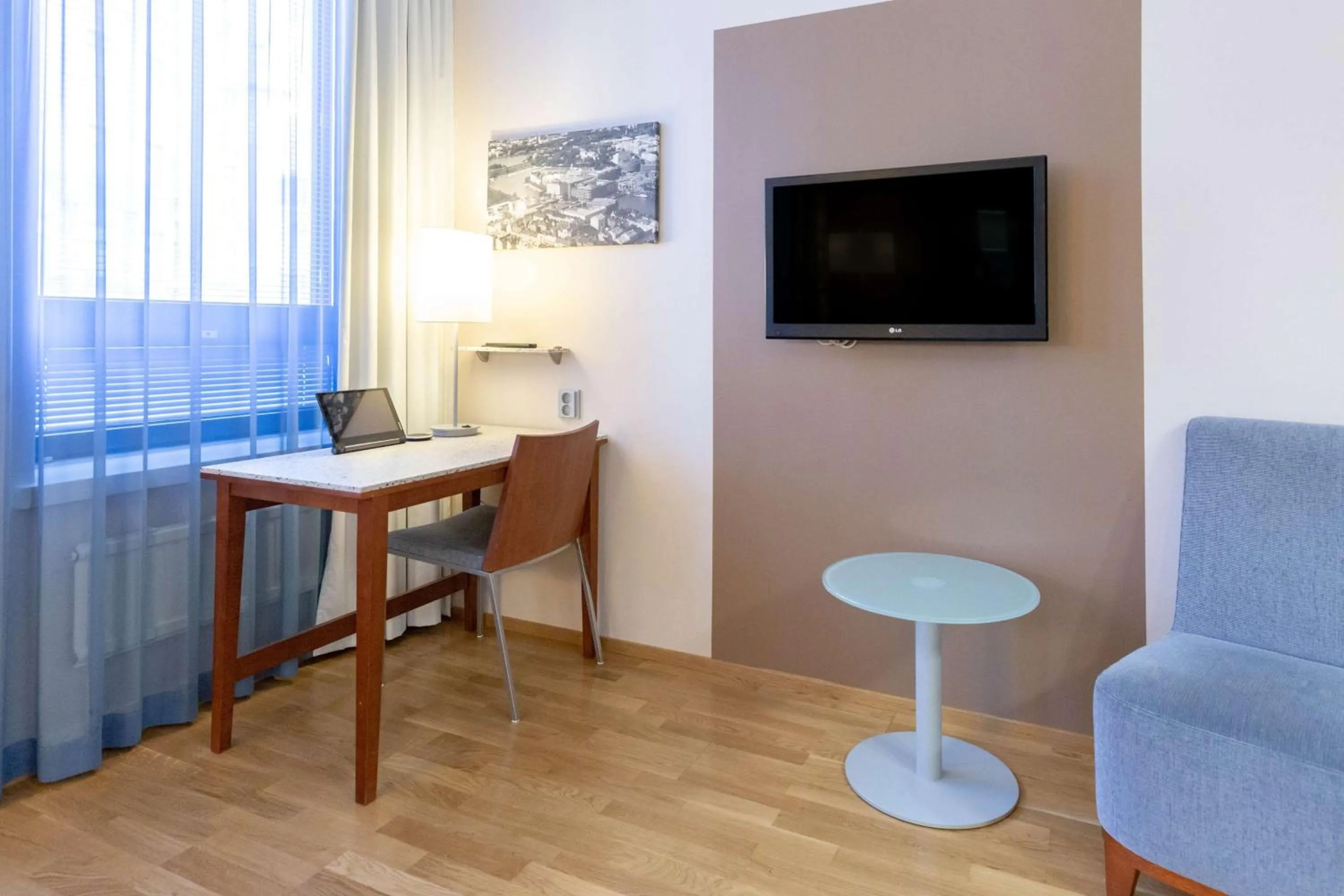 Bedroom in Scandic Kaisaniemi