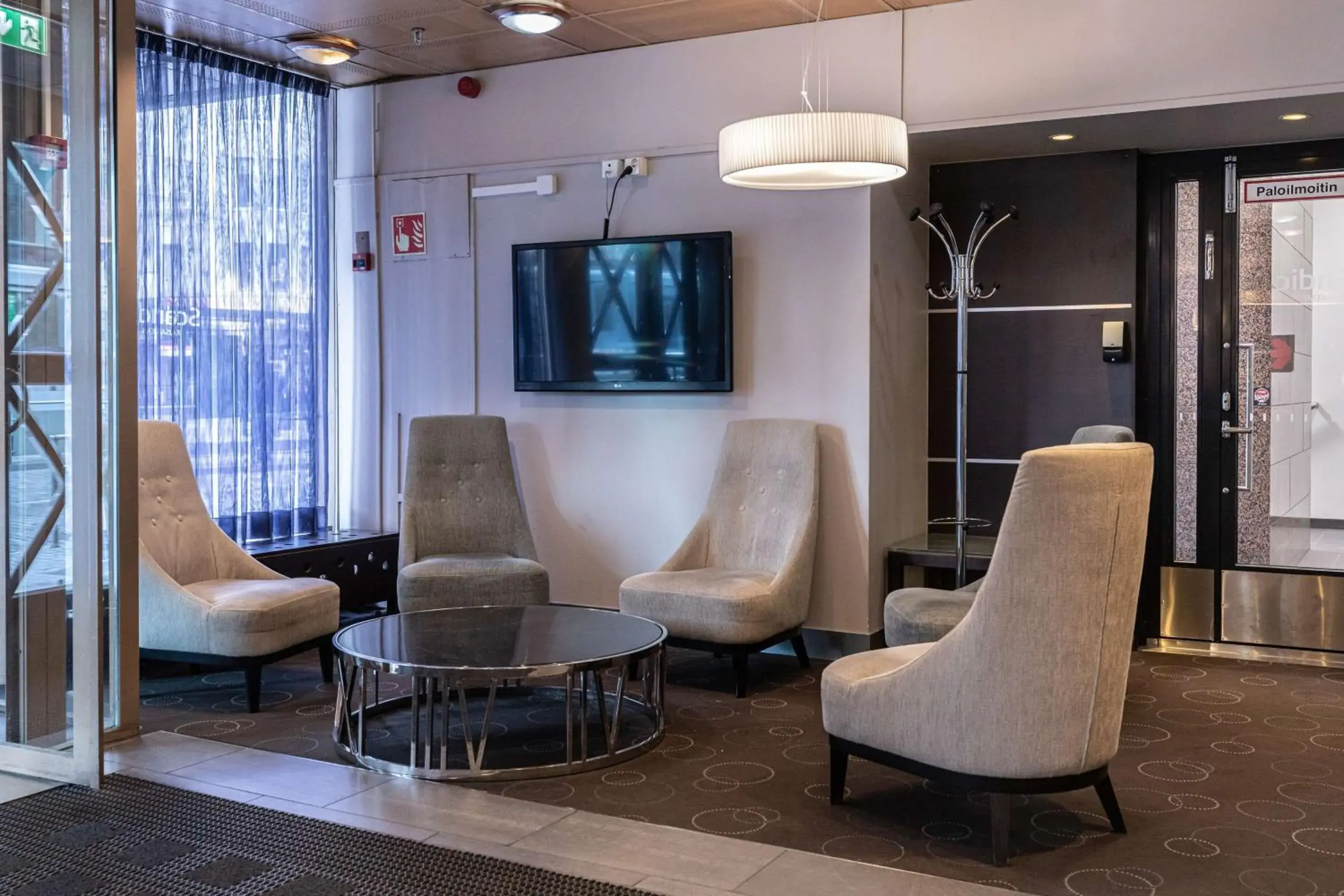 Lobby or reception in Scandic Kaisaniemi Lobby or reception in Scandic Kaisaniemi