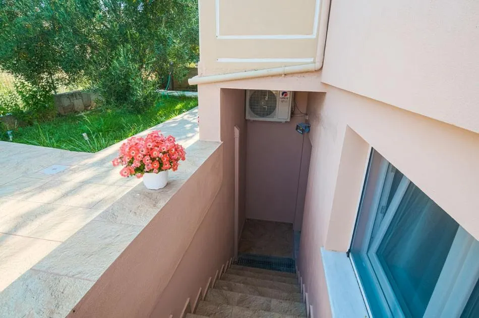 Patio in Villa Kaiti