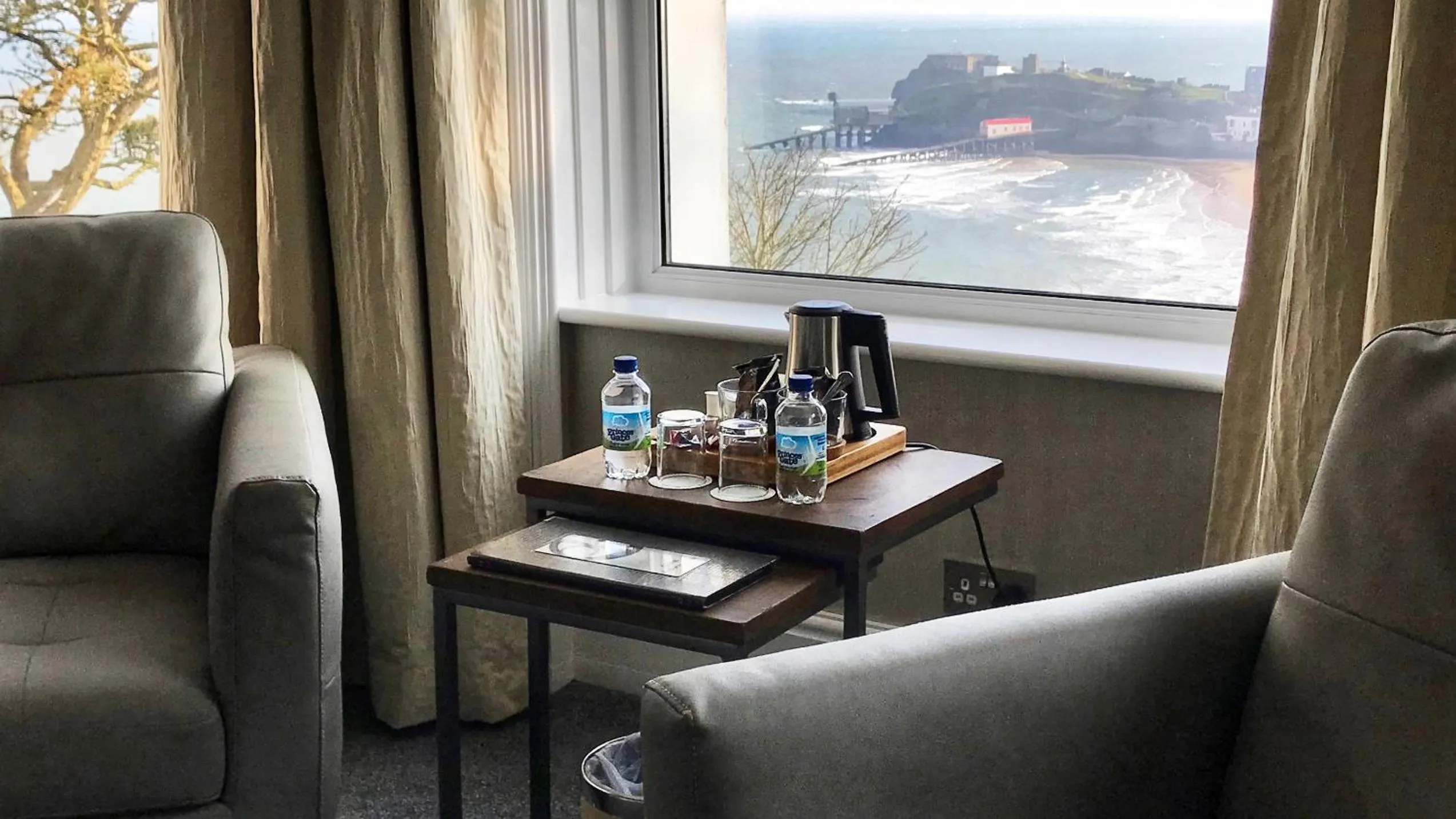 Coffee/tea facilities in The Park Hotel