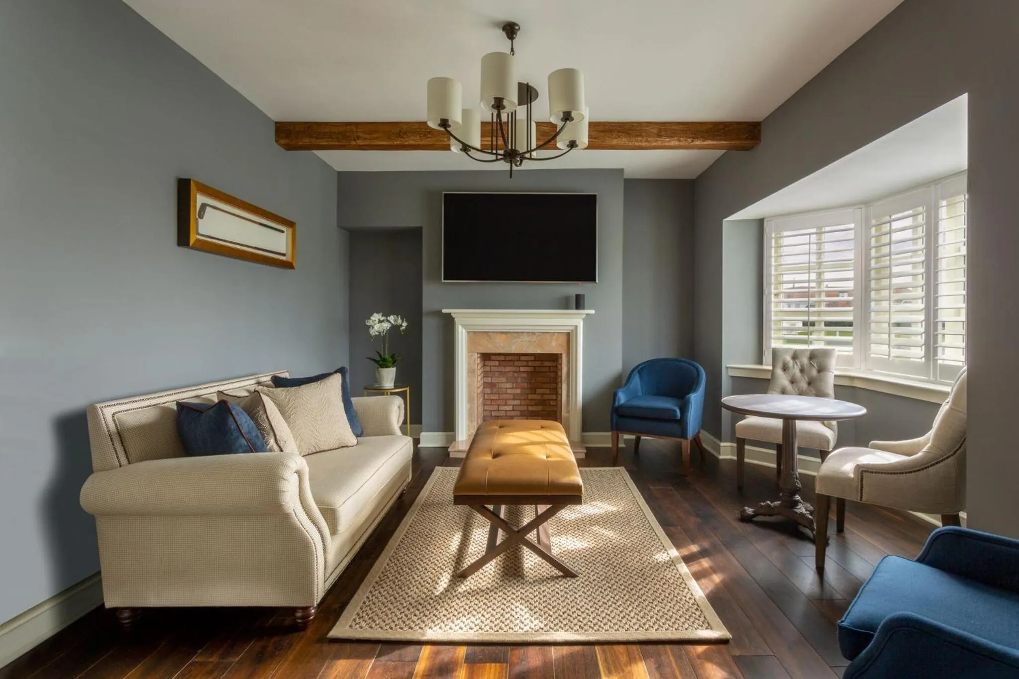 Communal lounge/ TV room in Trump Turnberry