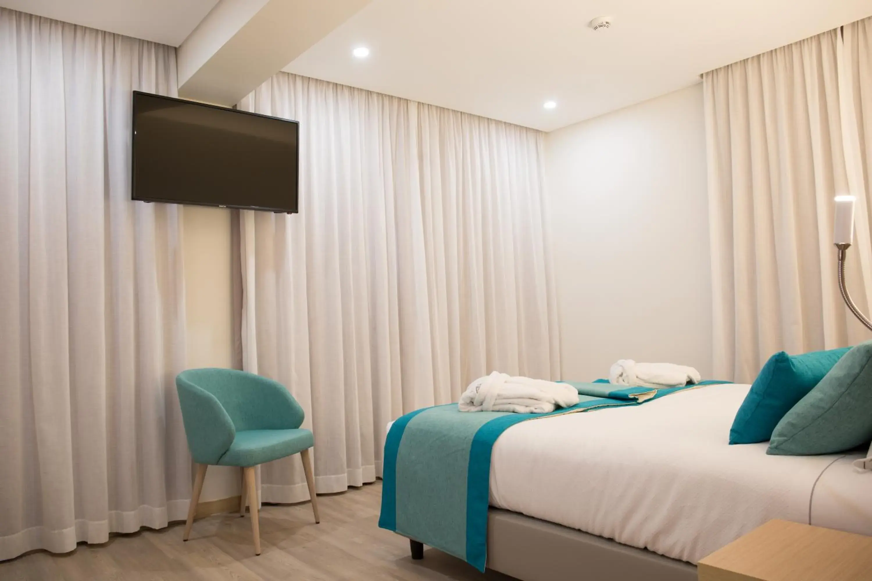 Bed in Mafra Hotel Bed in Mafra Hotel