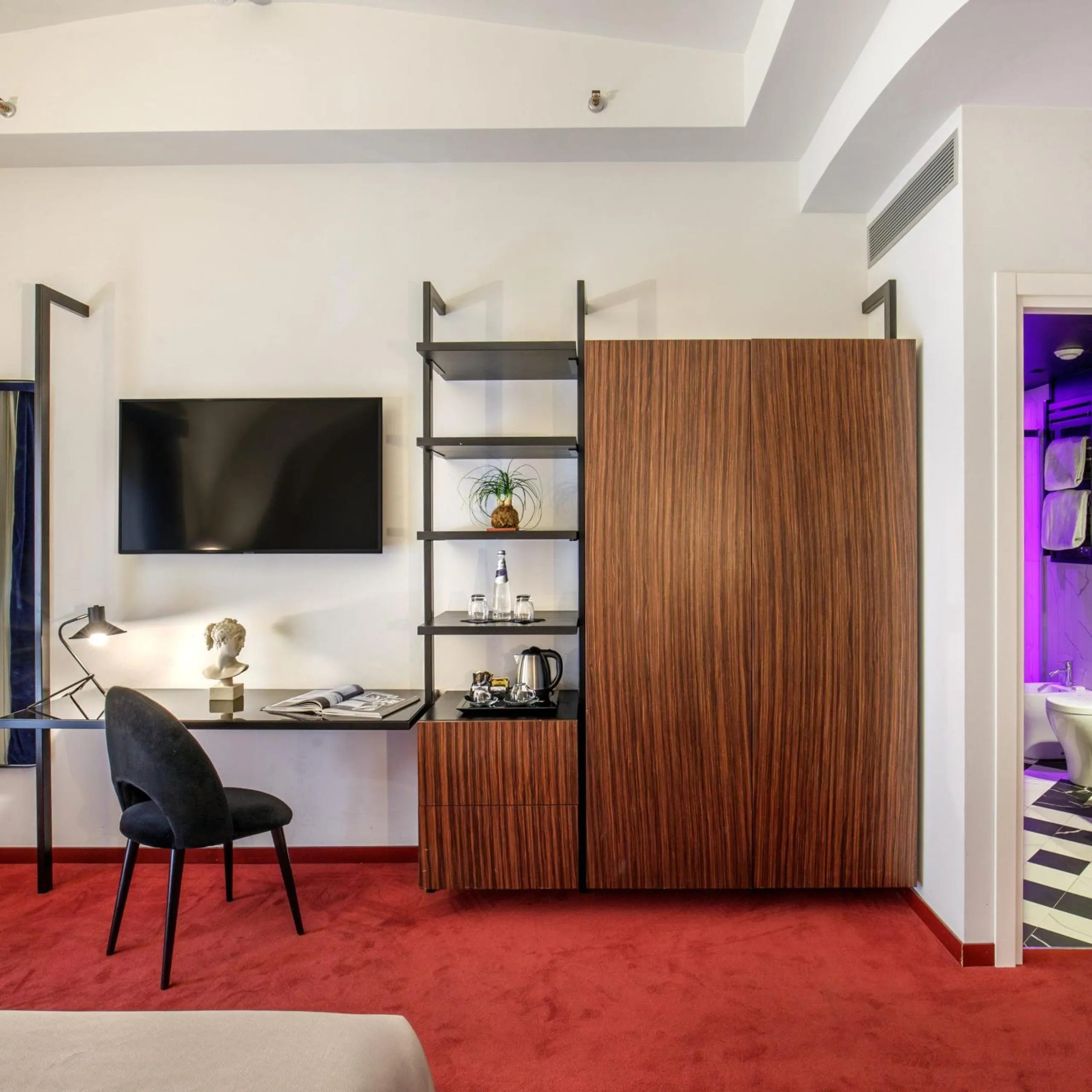 TV and multimedia in Hotel Monte Cenci