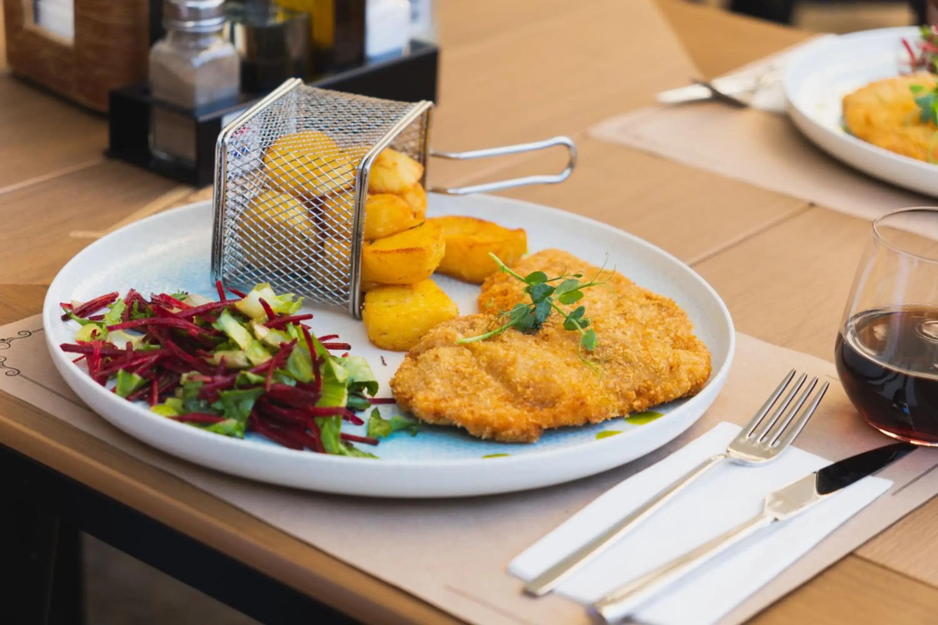 Food and drinks in Hotel Cetate Food and drinks in Hotel Cetate