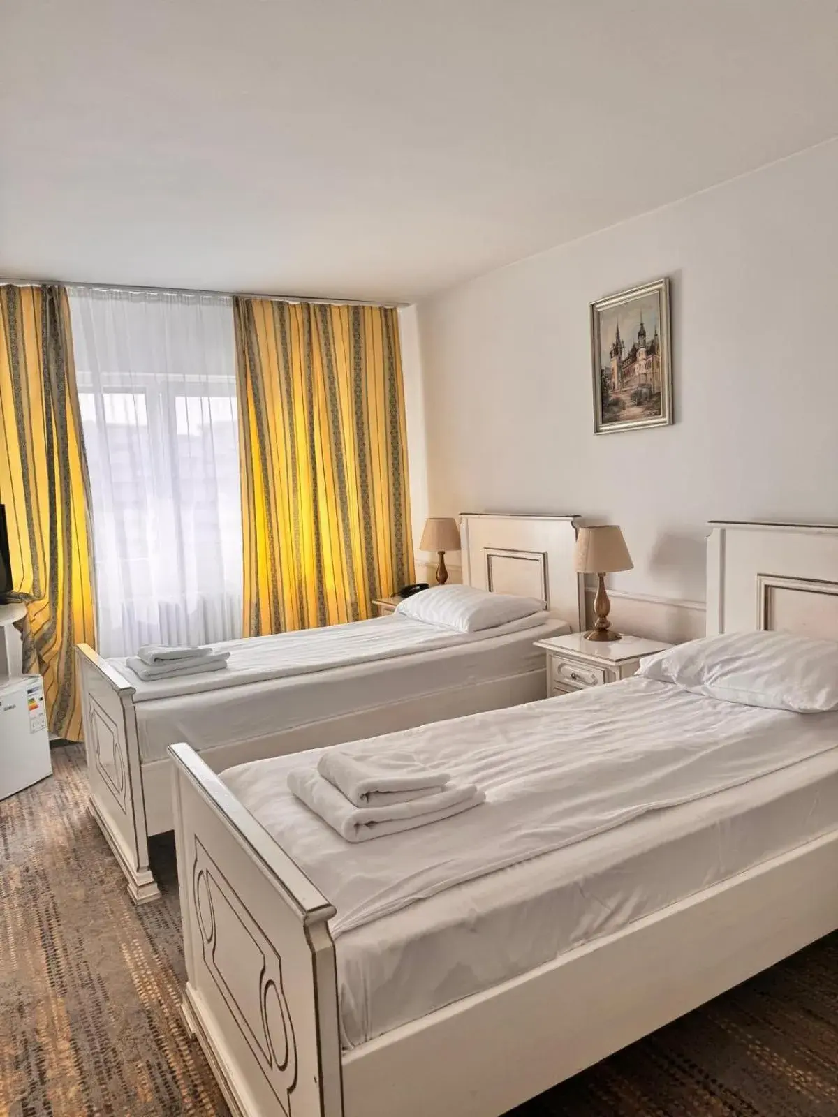 Photo of the whole room, Bed in Hotel Cetate Photo of the whole room, Bed in Hotel Cetate