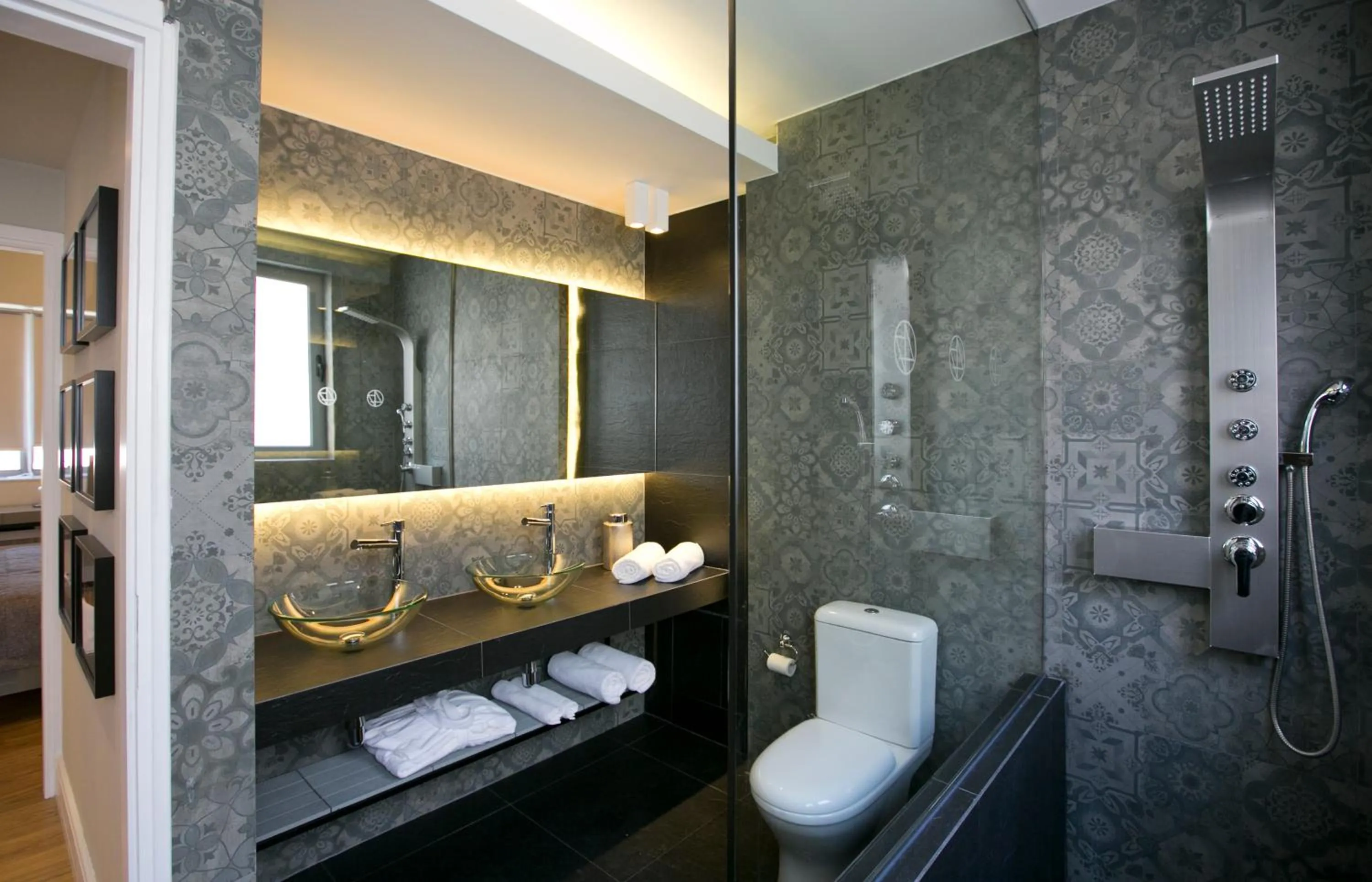 Bathroom in 47 Luxury Suites