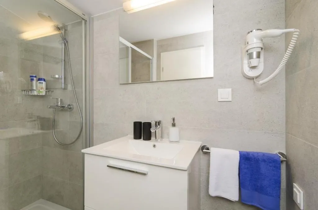 Bathroom in Apartments ZoomZoom