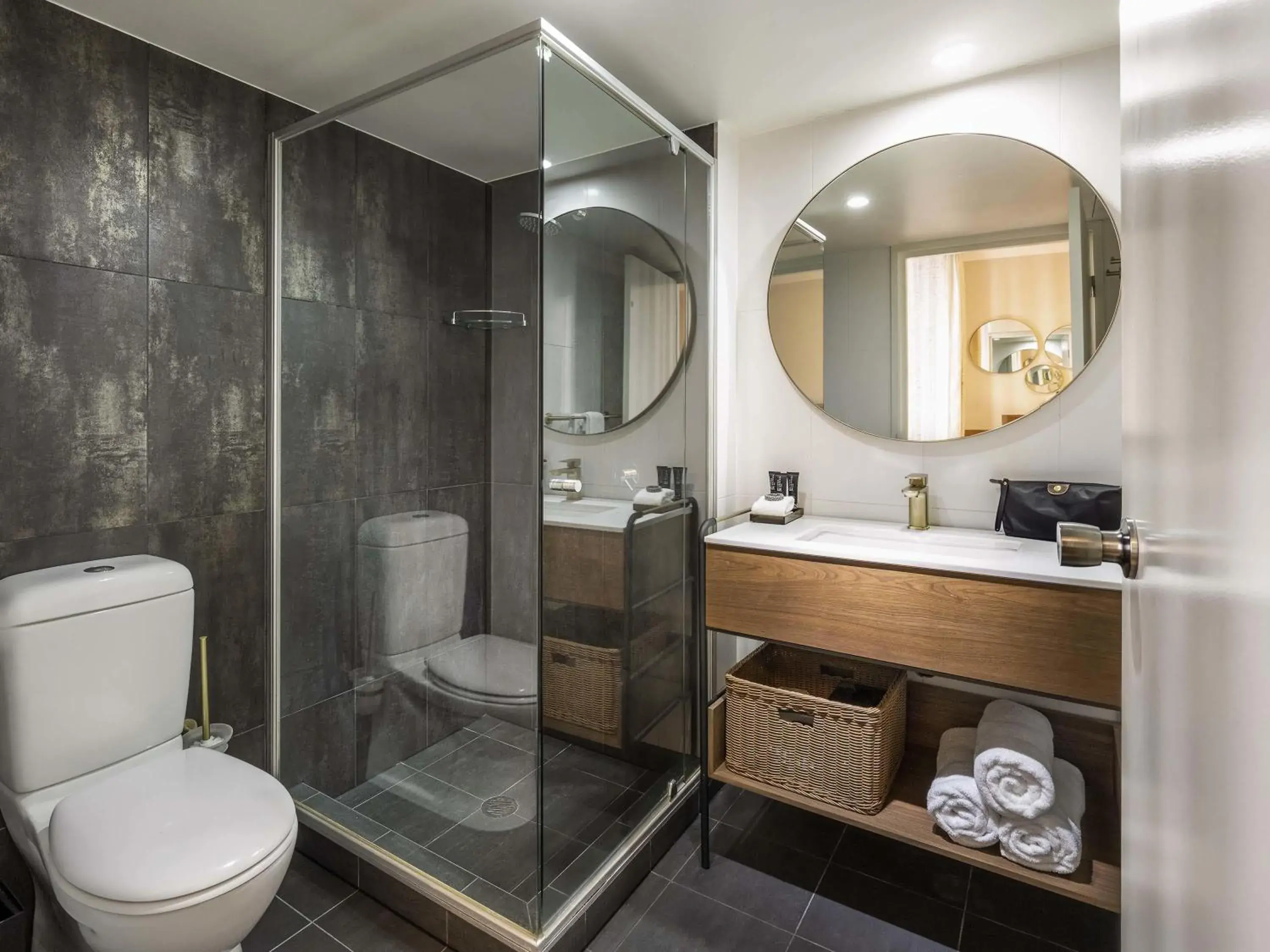 Bedroom in Mantra Terrace Brisbane Bedroom in Mantra Terrace Brisbane