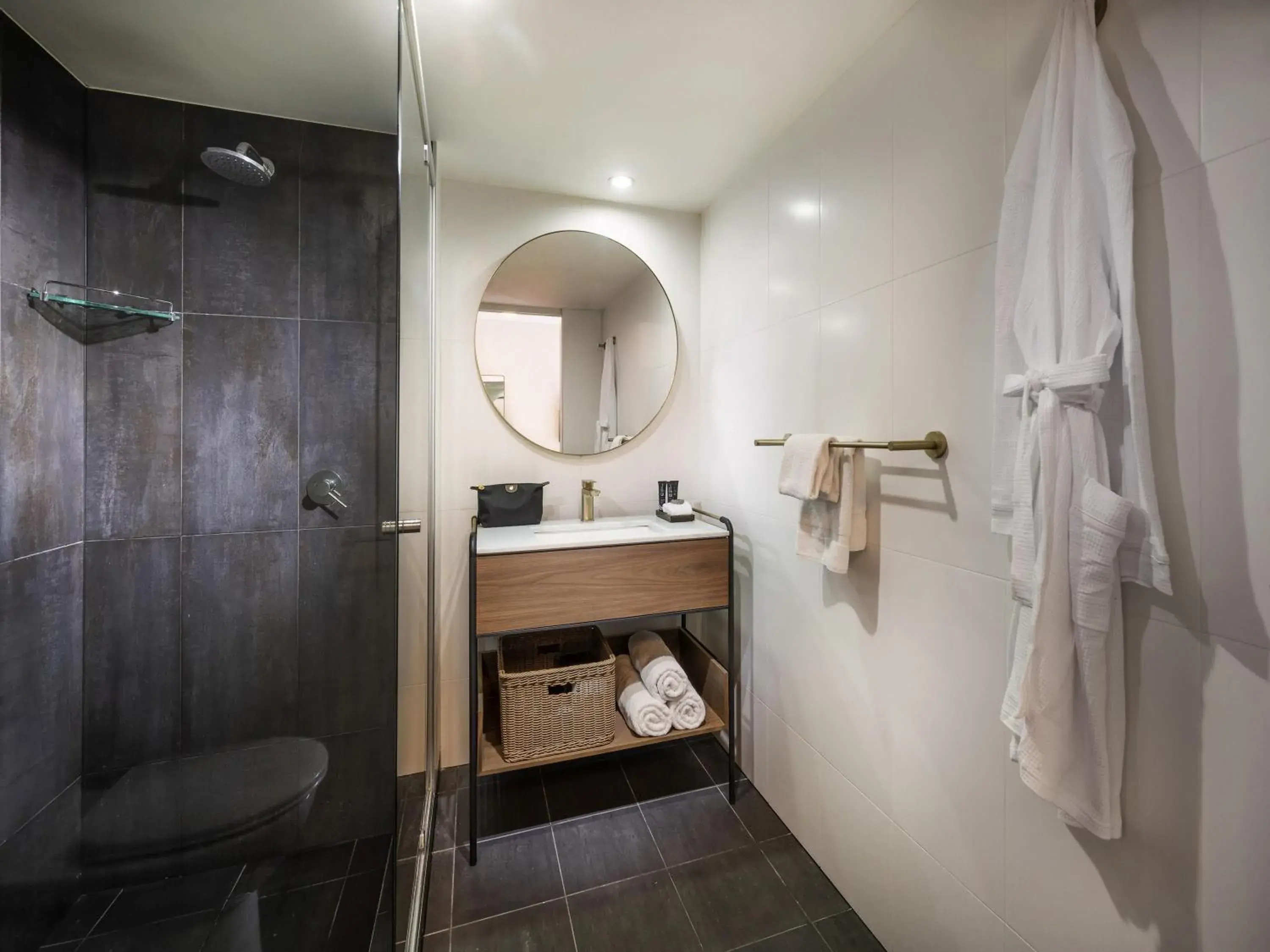 Bedroom, Bed in Mantra Terrace Brisbane Bedroom, Bed in Mantra Terrace Brisbane