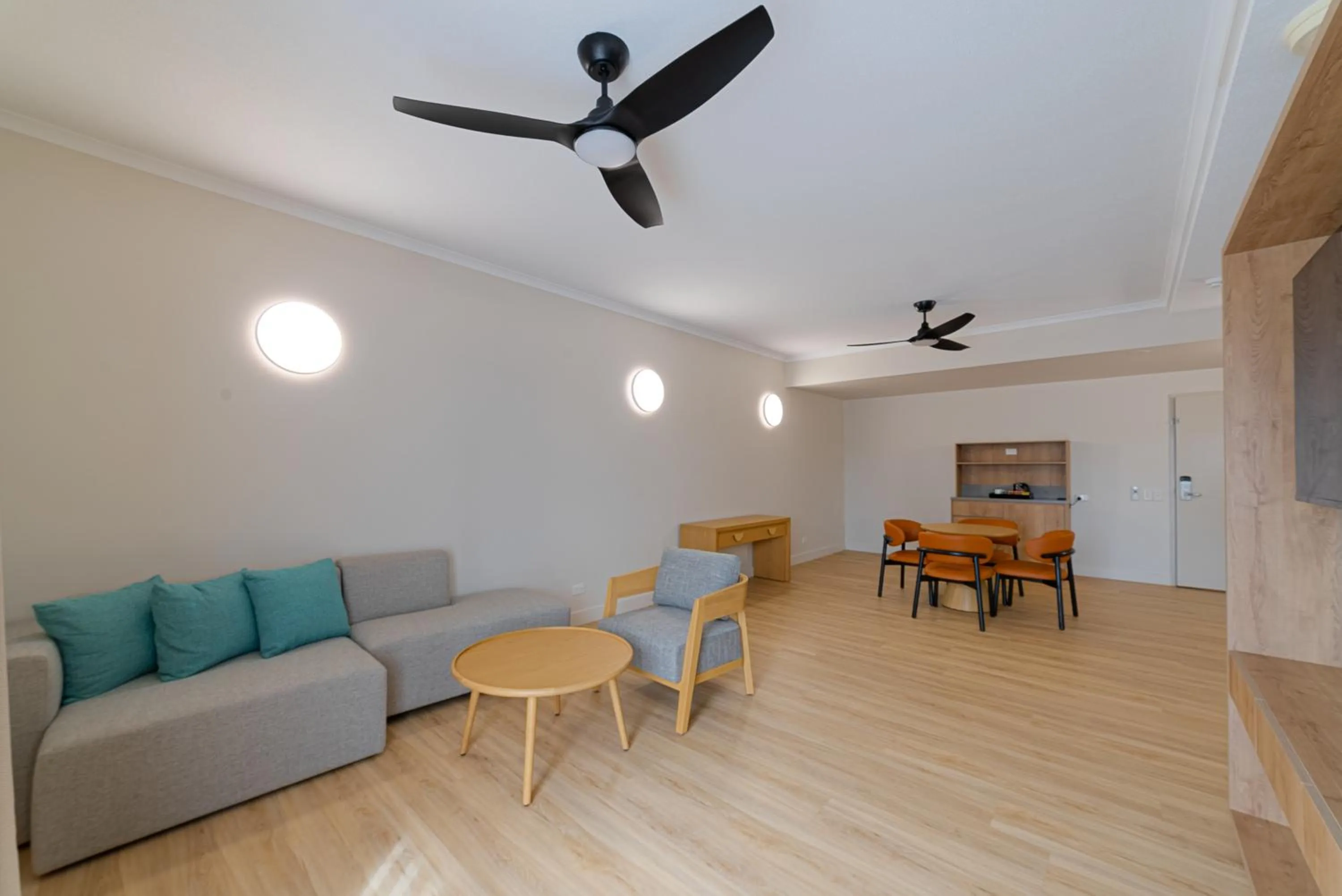 Seating area in Novotel Darwin Airport