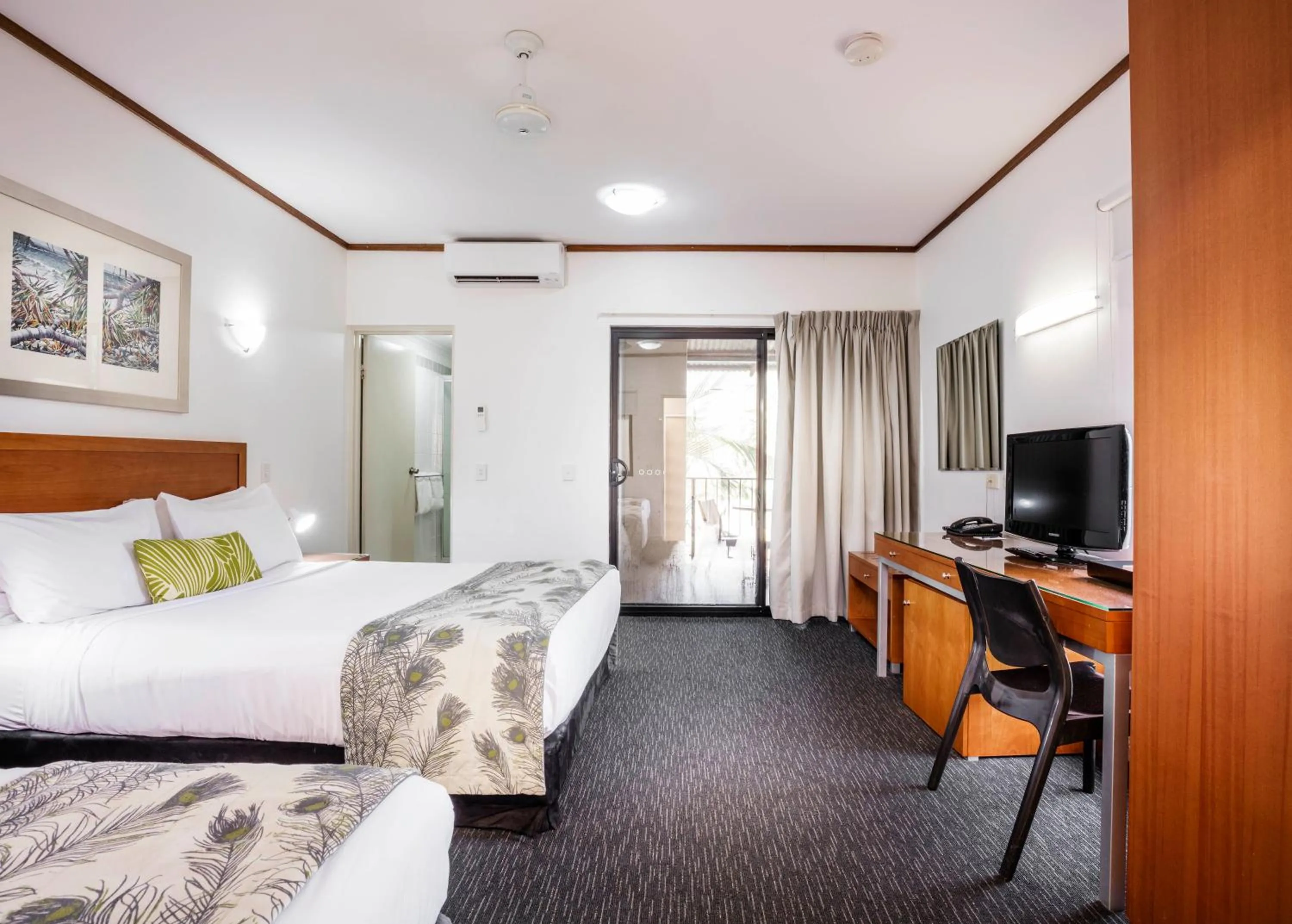 Bedroom, Bed in Mercure Darwin Airport Resort
