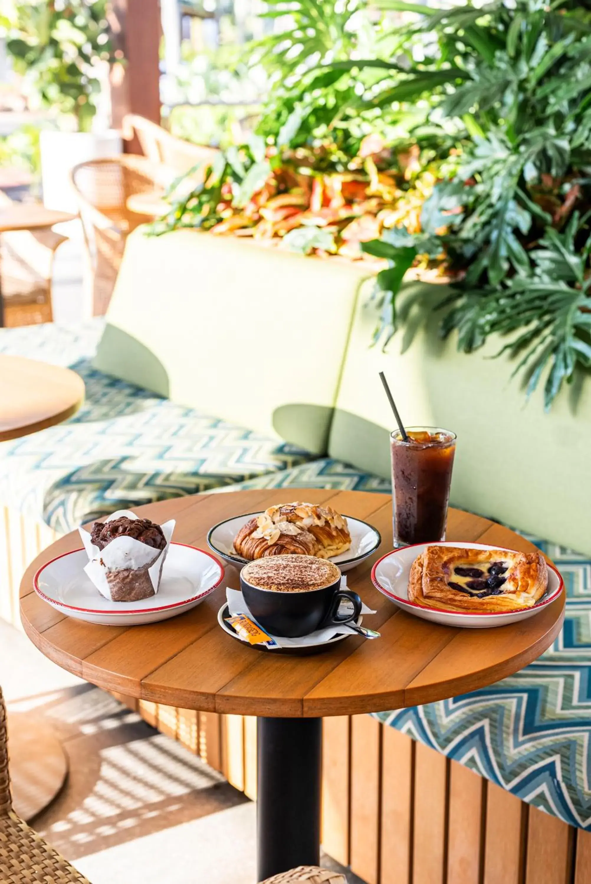 Restaurant/places to eat in Mercure Darwin Airport Resort Restaurant/places to eat in Mercure Darwin Airport Resort