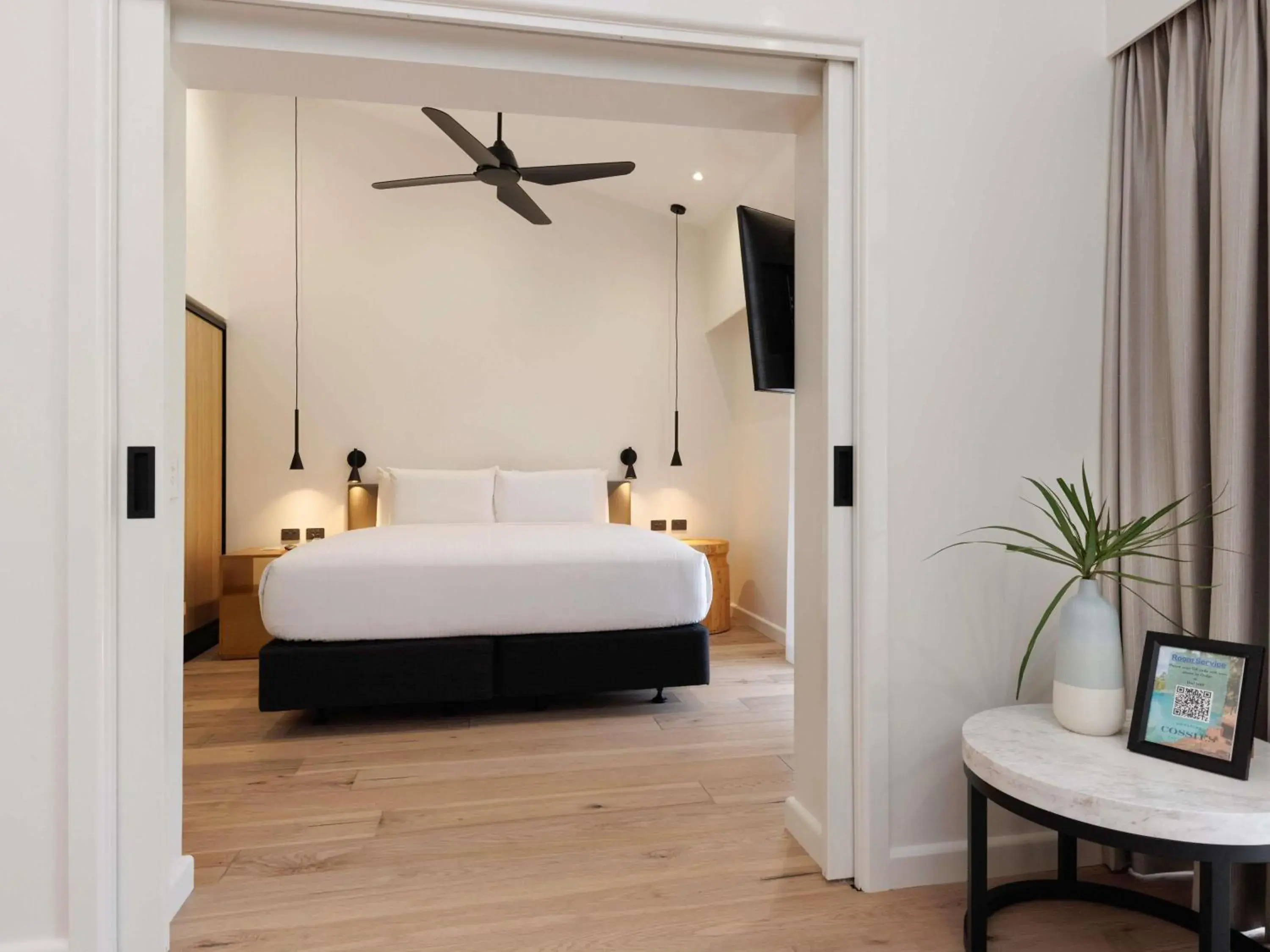 Bedroom, Bed in Mercure Darwin Airport Resort Bedroom, Bed in Mercure Darwin Airport Resort