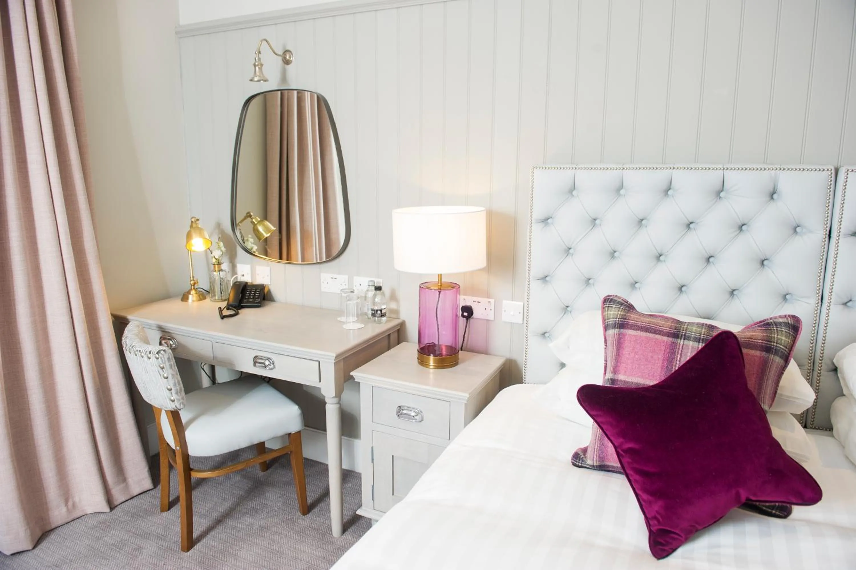 Bedroom, Bed in Crown Hotel Wetheral